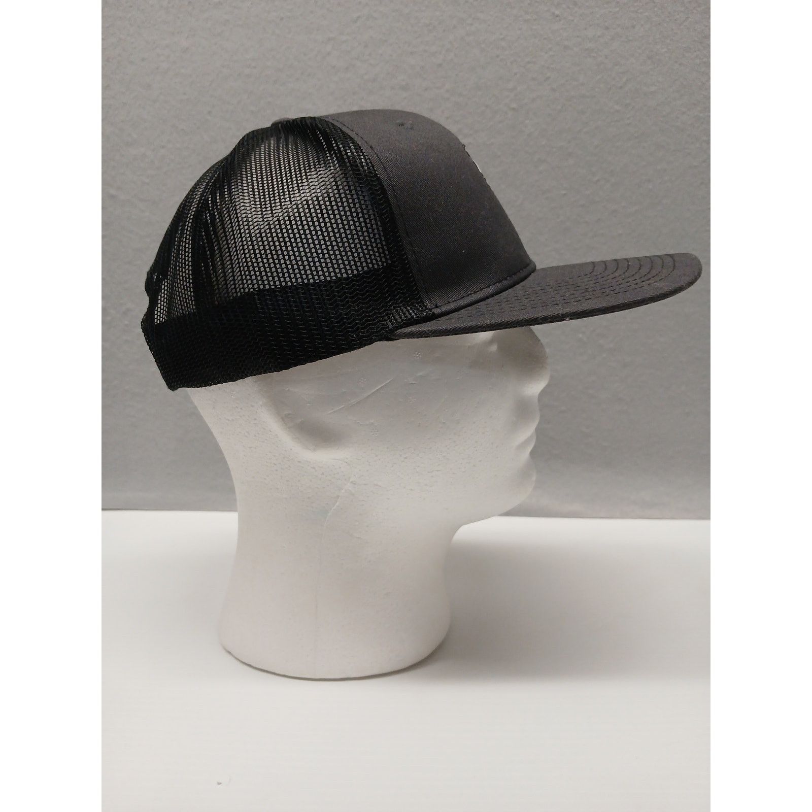 Port Authority Port Authority (OSFM) Black KFC Logo Snap Back Mesh Hat/Cap Size ONE SIZE - 3 Thumbnail