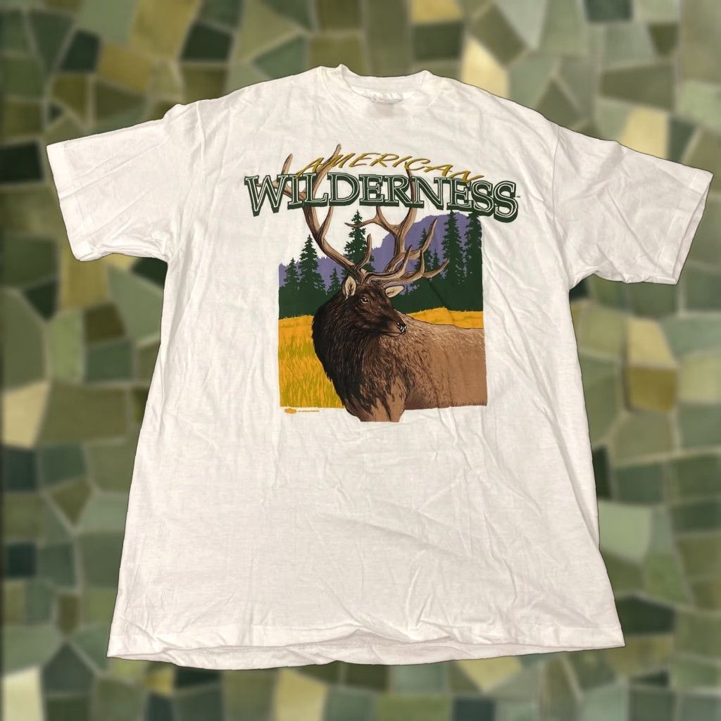 VINTAGE Hanes Wilderness T-Shirt Mens Large White Graphic Elk Deer Made USA 90s Nature Outdoor Animals