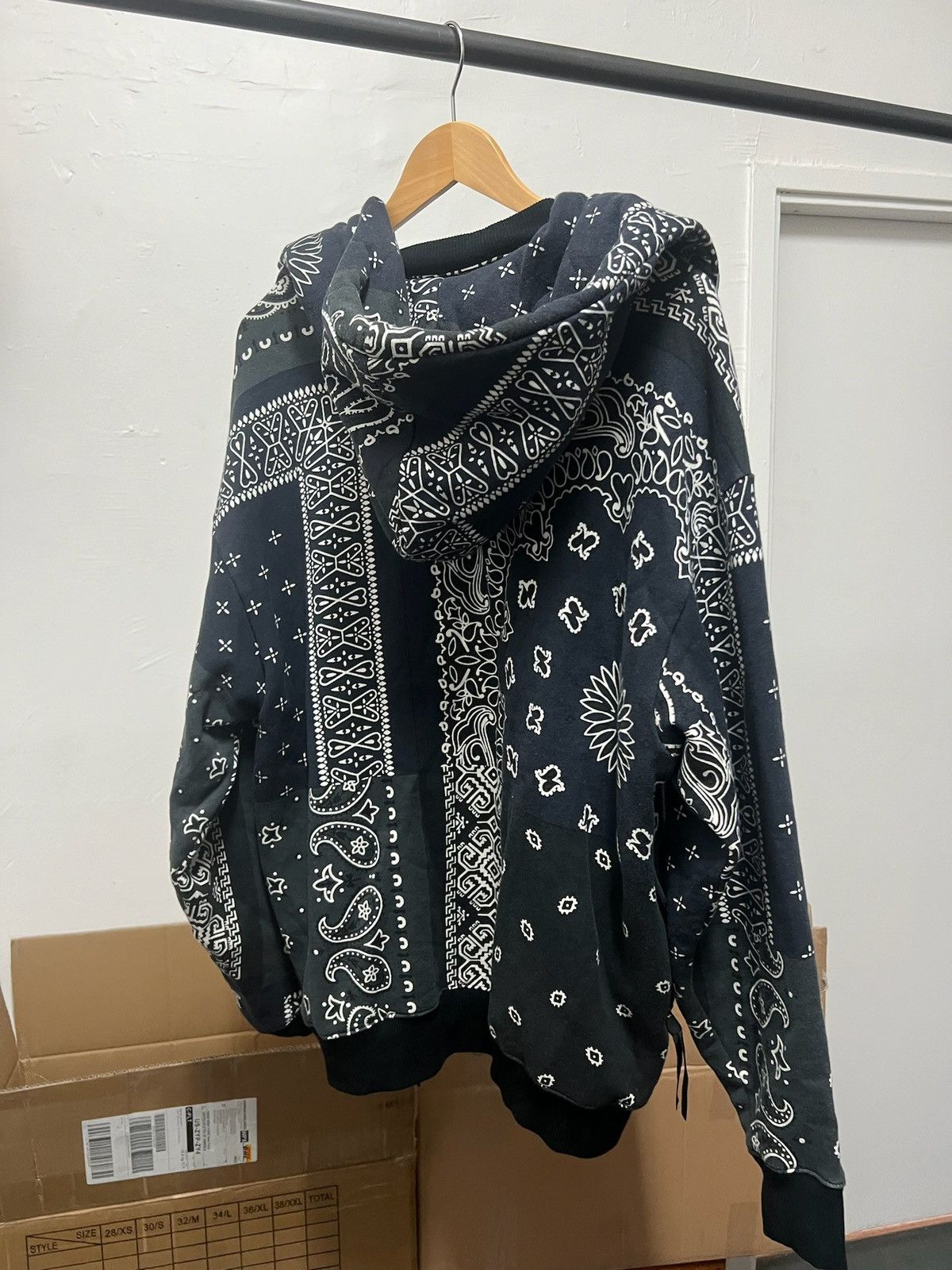 Kapital Bandana hoodie with hoodie scarf Size US L / EU 52-54 / 3 - 4 Thumbnail