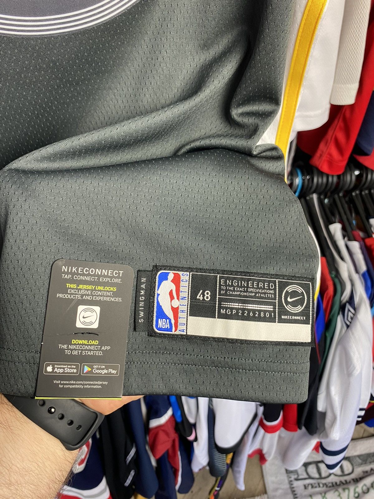 Nike NIKE NBA STEPHEN CURRY STATEMENT EDITION SWINGMAN JERSEY Size US L / EU 52-54 / 3 - 5 Thumbnail