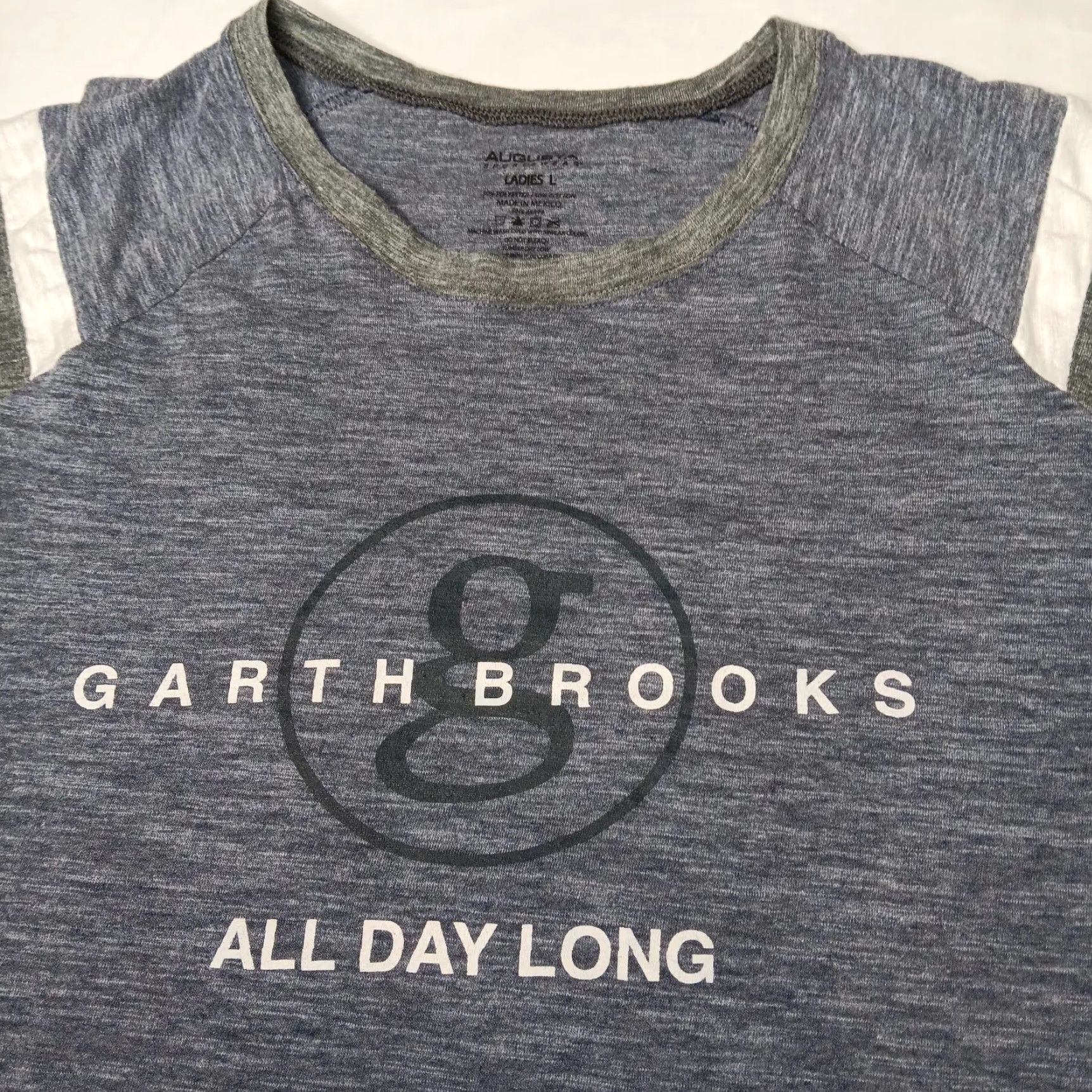 Vintage Garth Brooks All Day Long T-Shirt Augusta Women L Gray Blue Stripe Short Sleeve Round Neck Casual Pullover Country Music Shirt Size L / US 10 / IT 46 - 4 Thumbnail