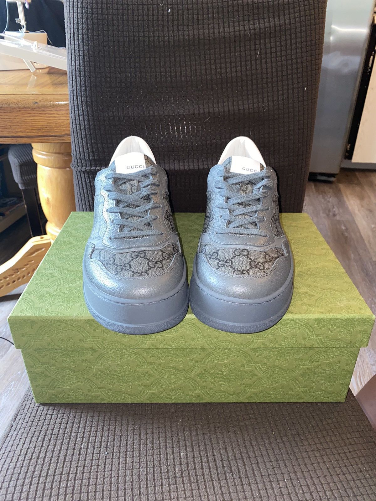 Gucci Grey Leather Gucci Lace Up Sneakers 9 US Monogram Print BNIB Size US 9 / EU 42 - 4 Thumbnail