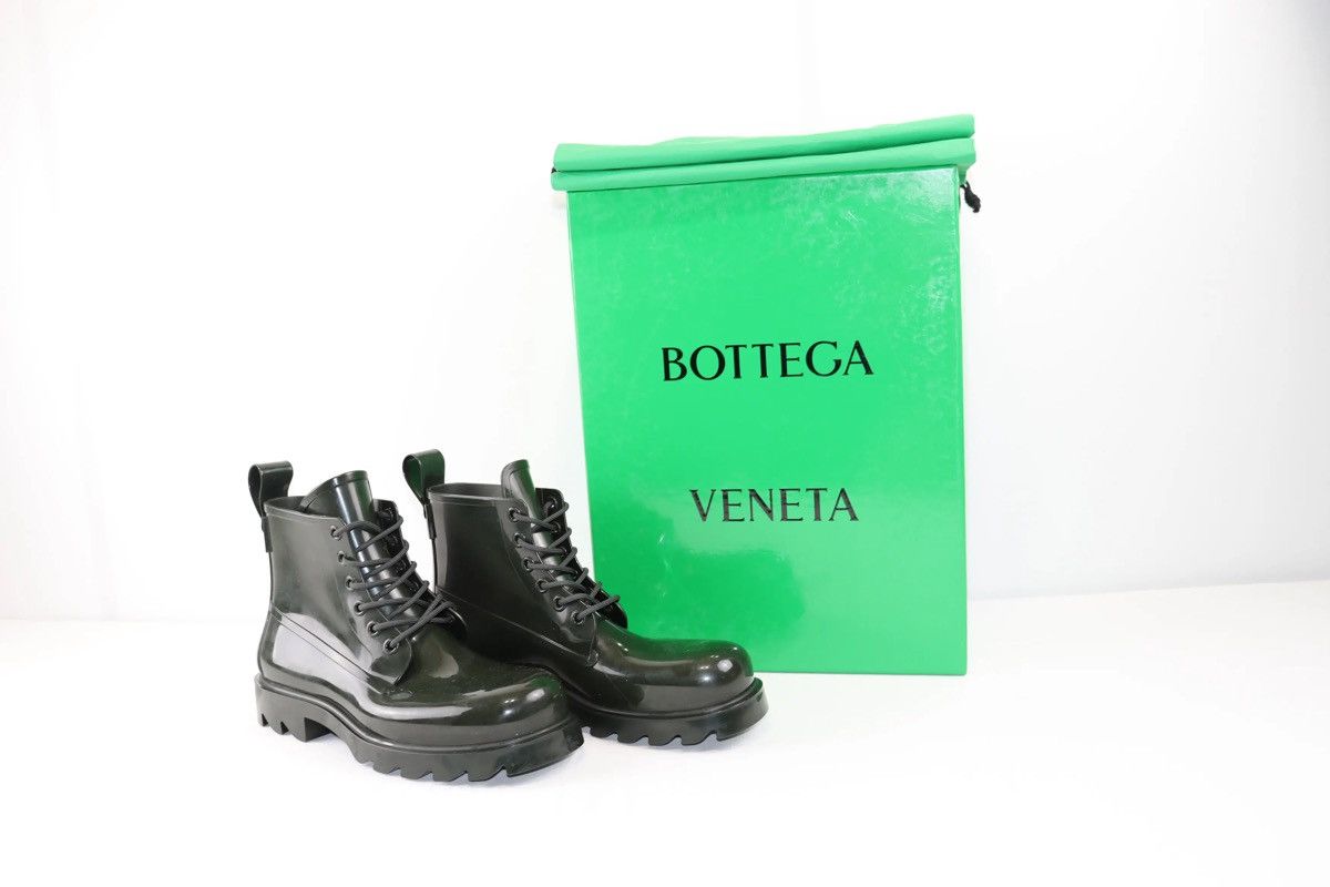 Bottega Veneta Shiny Rubber Stride Ankle Boots Bottle Green Size US 11 / IT 41 - 1 Thumbnail