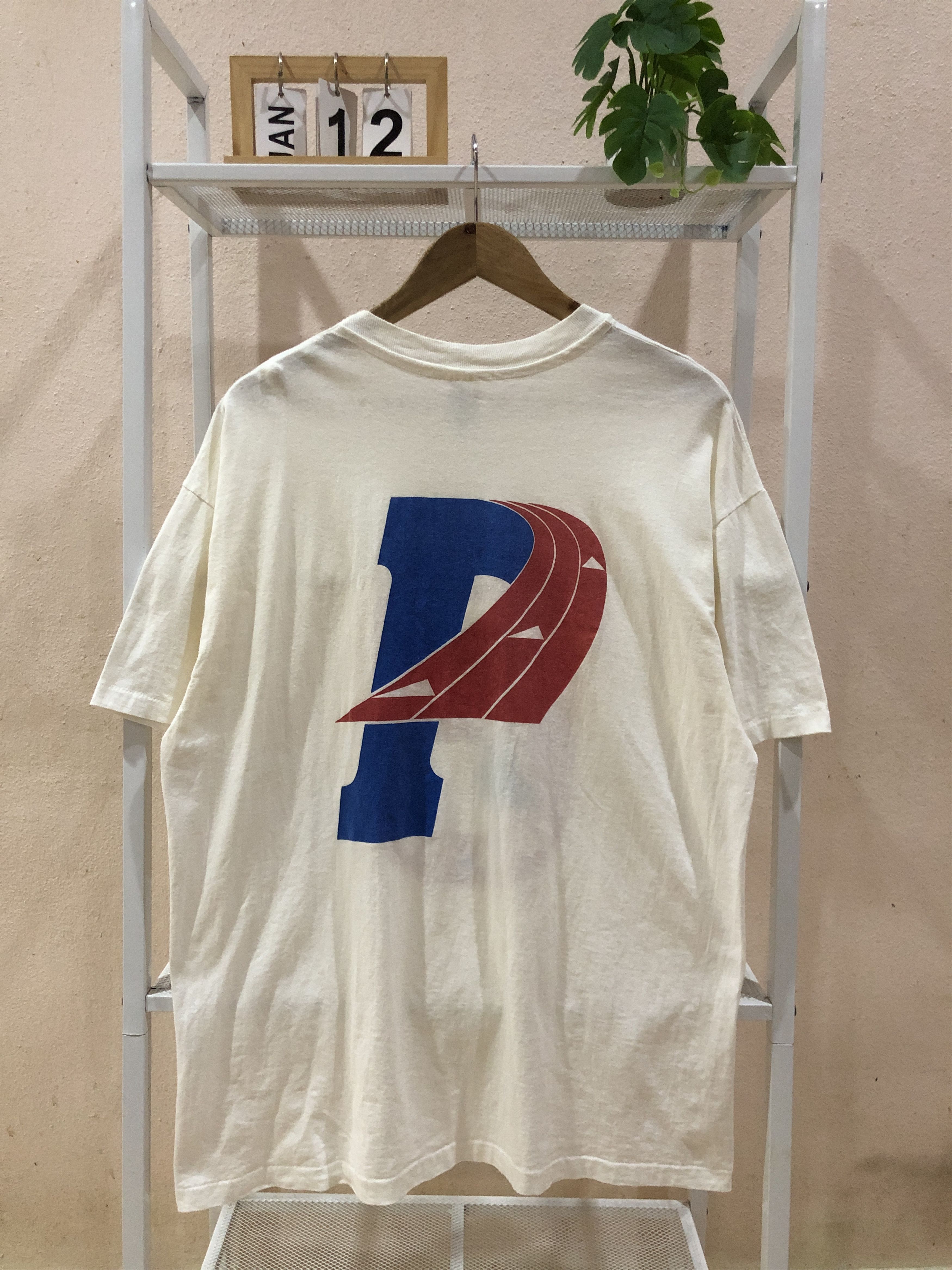 Nike RARE 1995 Penn Relays Nike Vintage Tshirts Size US XL / EU 56 / 4 - 2 Thumbnail