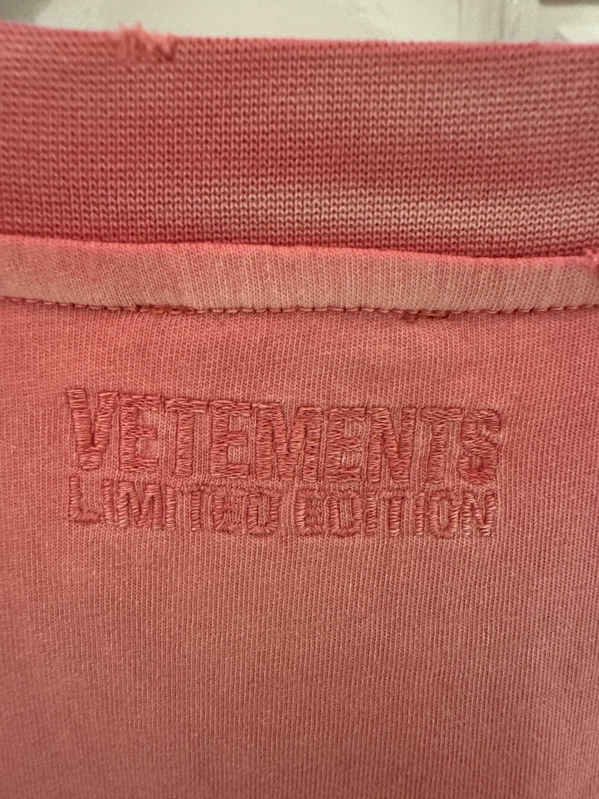 Vetements My Name is Vetements Tee Size US XL / EU 56 / 4 - 7 Thumbnail