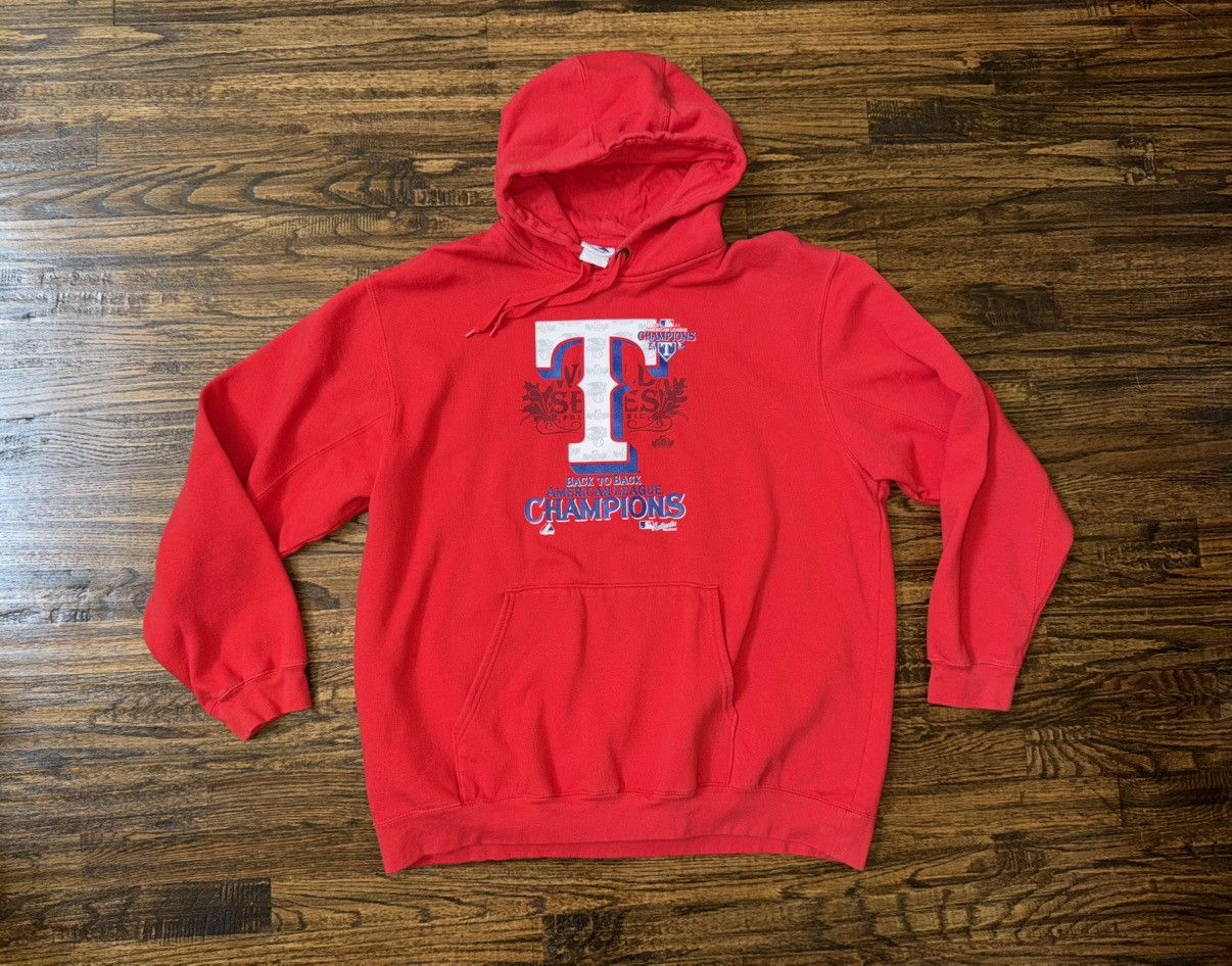 MLB × Majestic Texas Rangers Majestic 2011 Postseason Red Hoodie Sz XL Size US XL / EU 56 / 4 - 1 Thumbnail