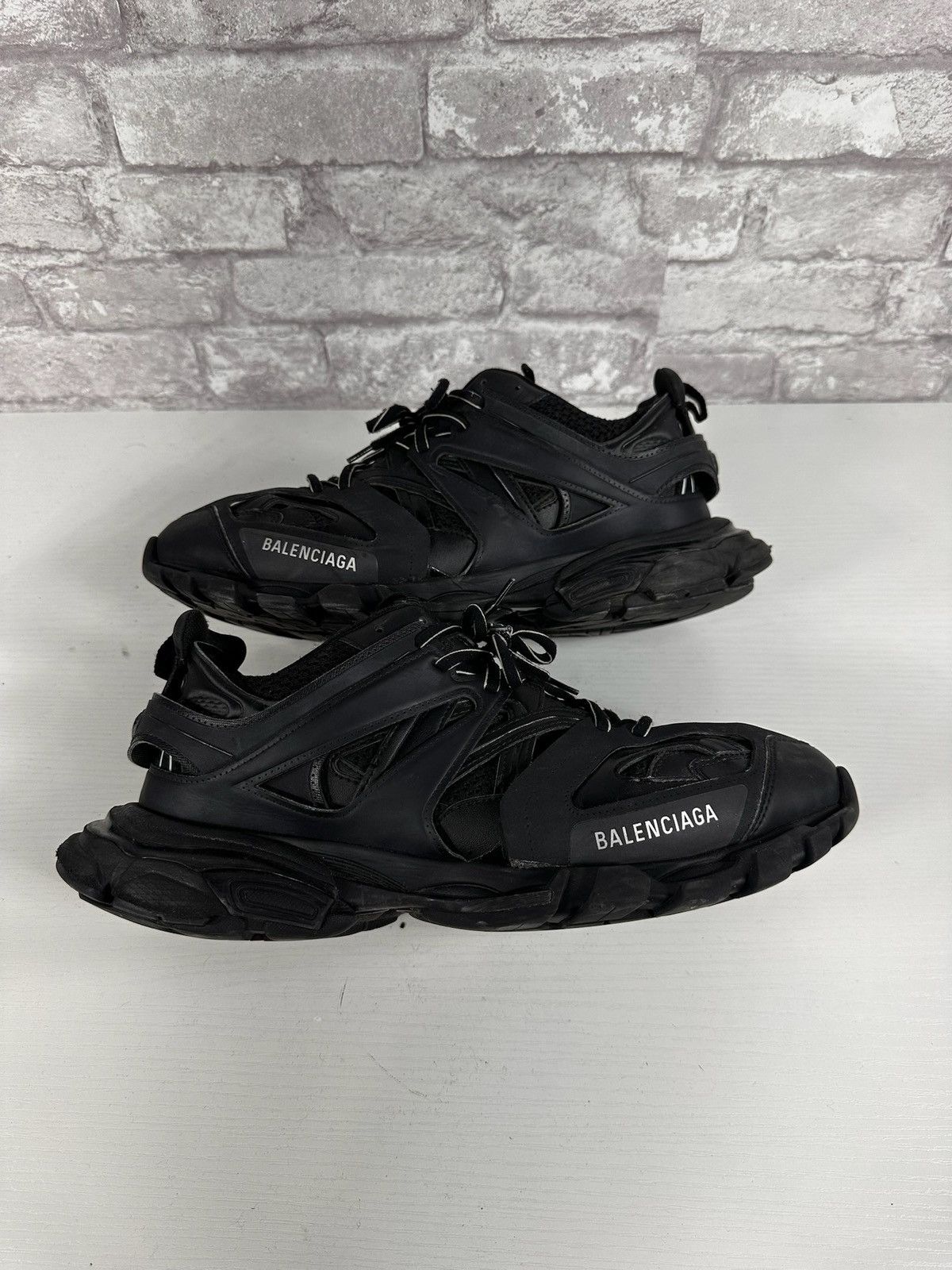 Balenciaga Balenciaga Tracks Size 11US/44EU Size US 11 / EU 44 - 1 Thumbnail