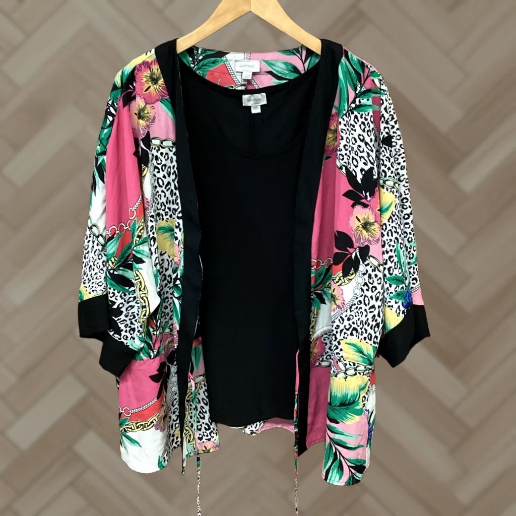 Avenue VINTAGE Avenue Blouse Women 18/20 Silk Black Long Sleeve Button Ruffle African? Size XXL / US 16-18 / IT 52-54 - 1 Thumbnail