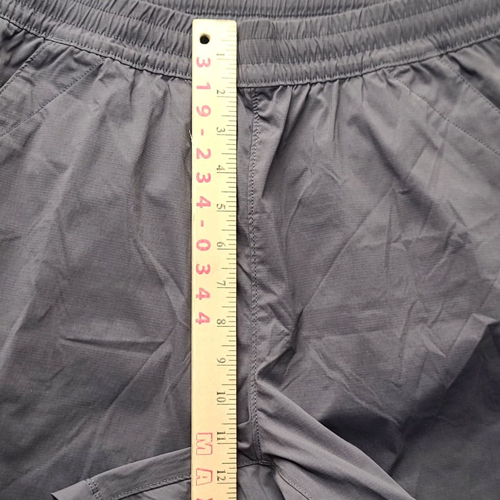 Vintage Duluth AKHG Shorts Womens 12 Regular High Rise Outdoor Stretch Chino Gray Nylon Spandex Moisture Wicking Pockets Slim/Regular Fit Size 34" / US 12 / IT 48 - 4 Thumbnail