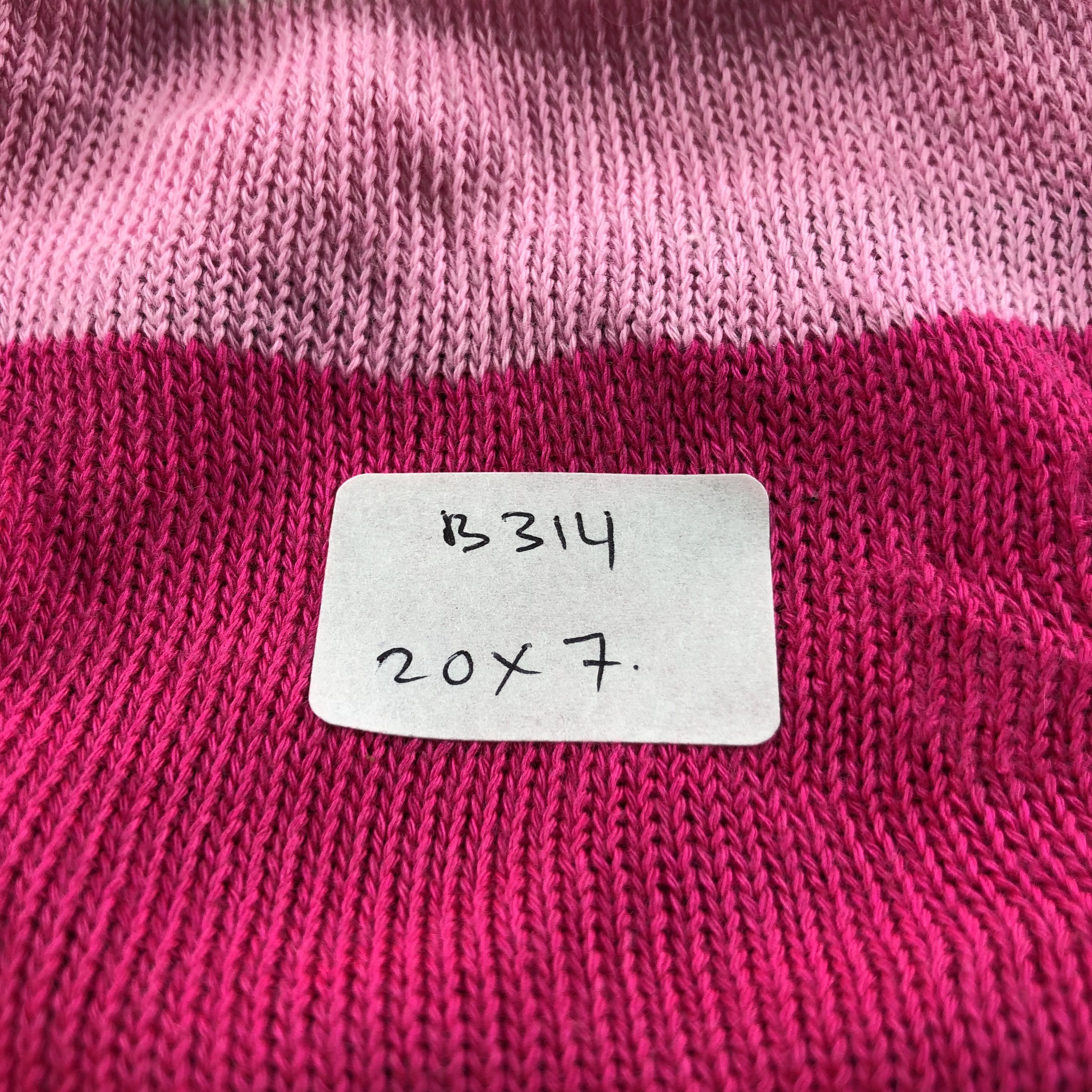 Japanese Brand Unknown Bronz Roni Pink Bobble Beanie Snowcap Snow Hat B314 Size ONE SIZE - 10 Thumbnail