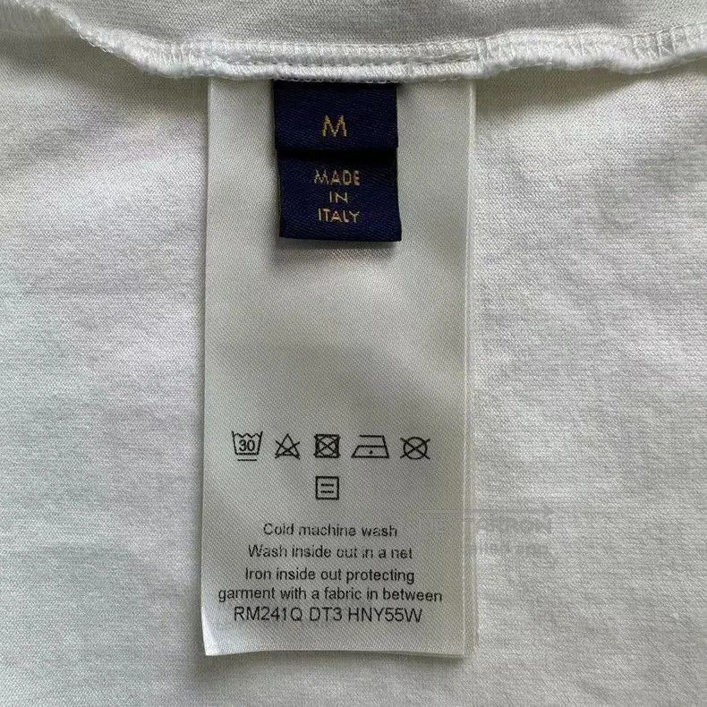 Louis Vuitton Louis Vuitton Embossed Logo Short Sleeve Tee. Size US M / EU 48-50 / 2 - 4 Thumbnail