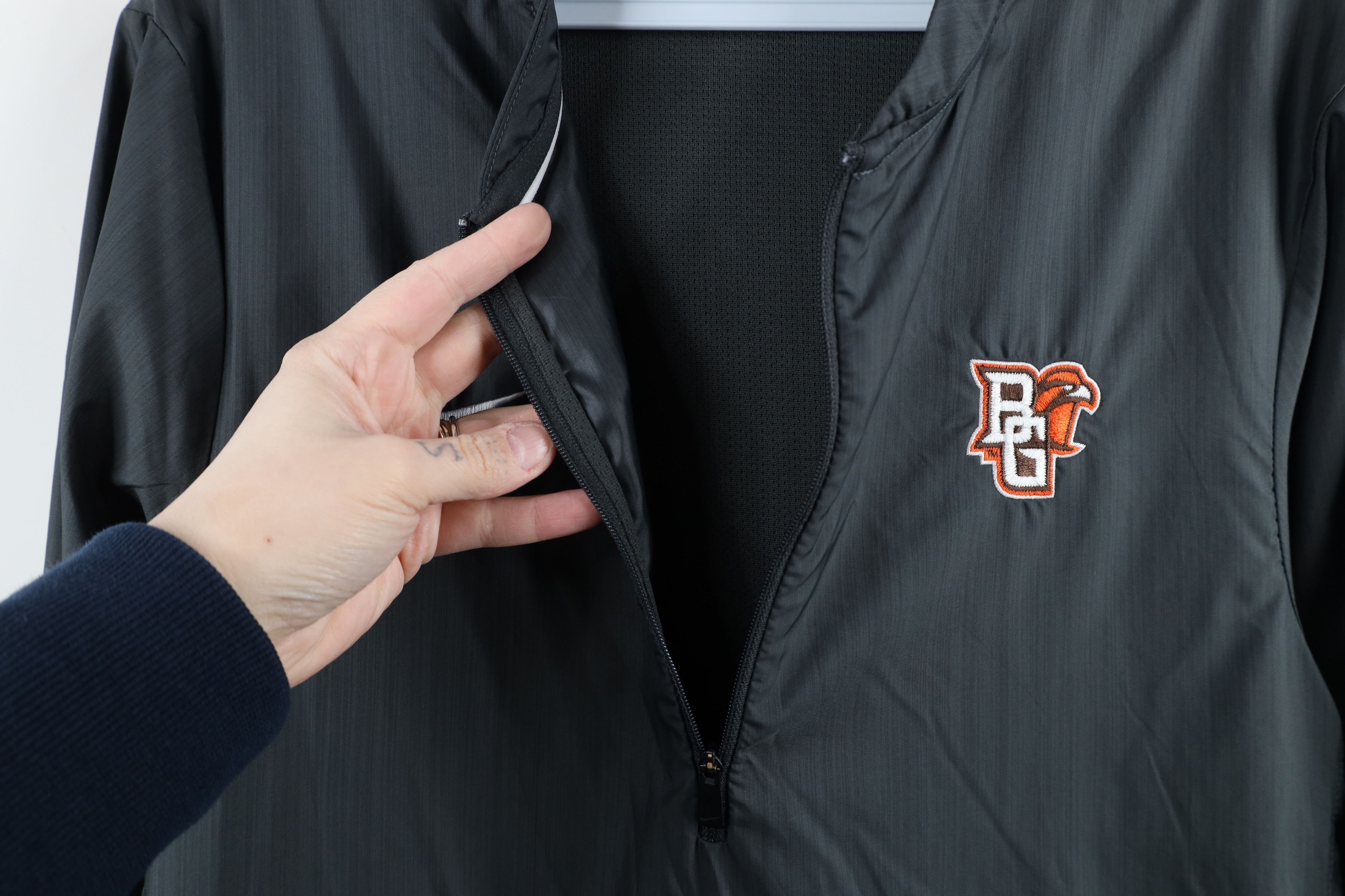 Nike × Vintage Nike Bowling Green State University Football Jacket Gray Size US S / EU 44-46 / 1 - 7 Thumbnail