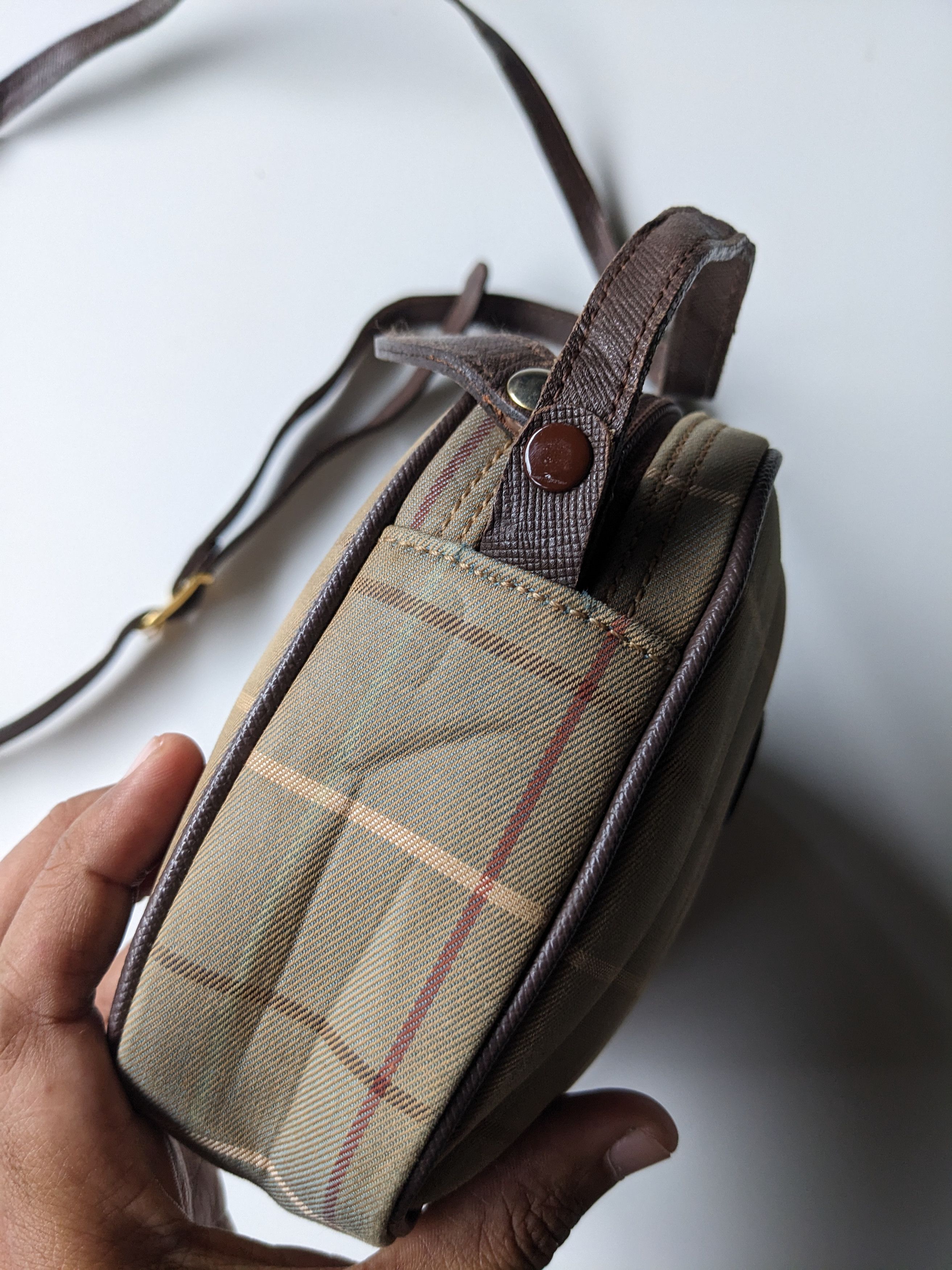 Burberry × Vintage Vintage Burberrys checked sling bag Size ONE SIZE - 4 Thumbnail