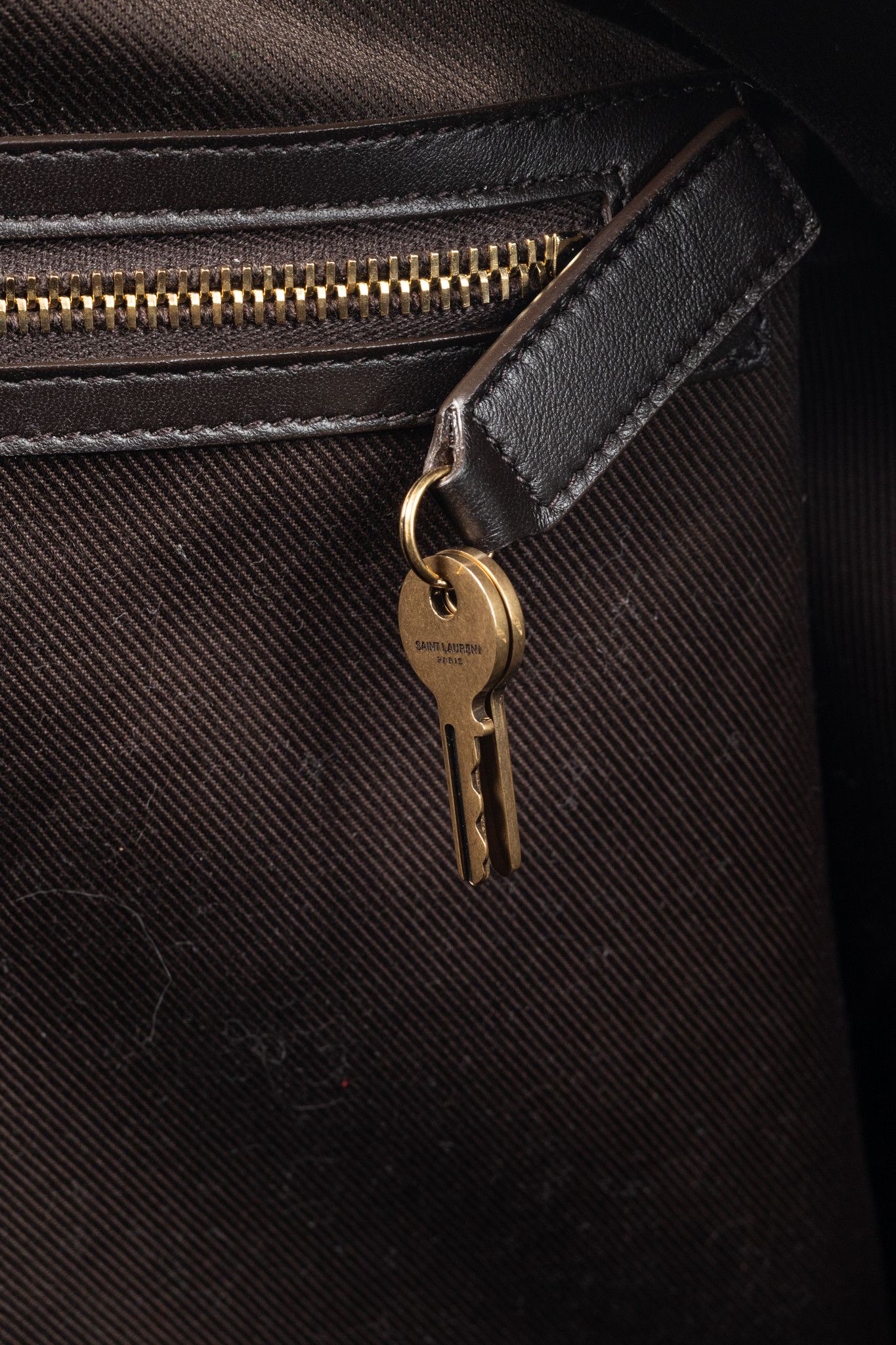 Saint Laurent Paris Saint Laurent Le Monogramme 72H Cassandre Canvas Duffle Size ONE SIZE - 16 Thumbnail