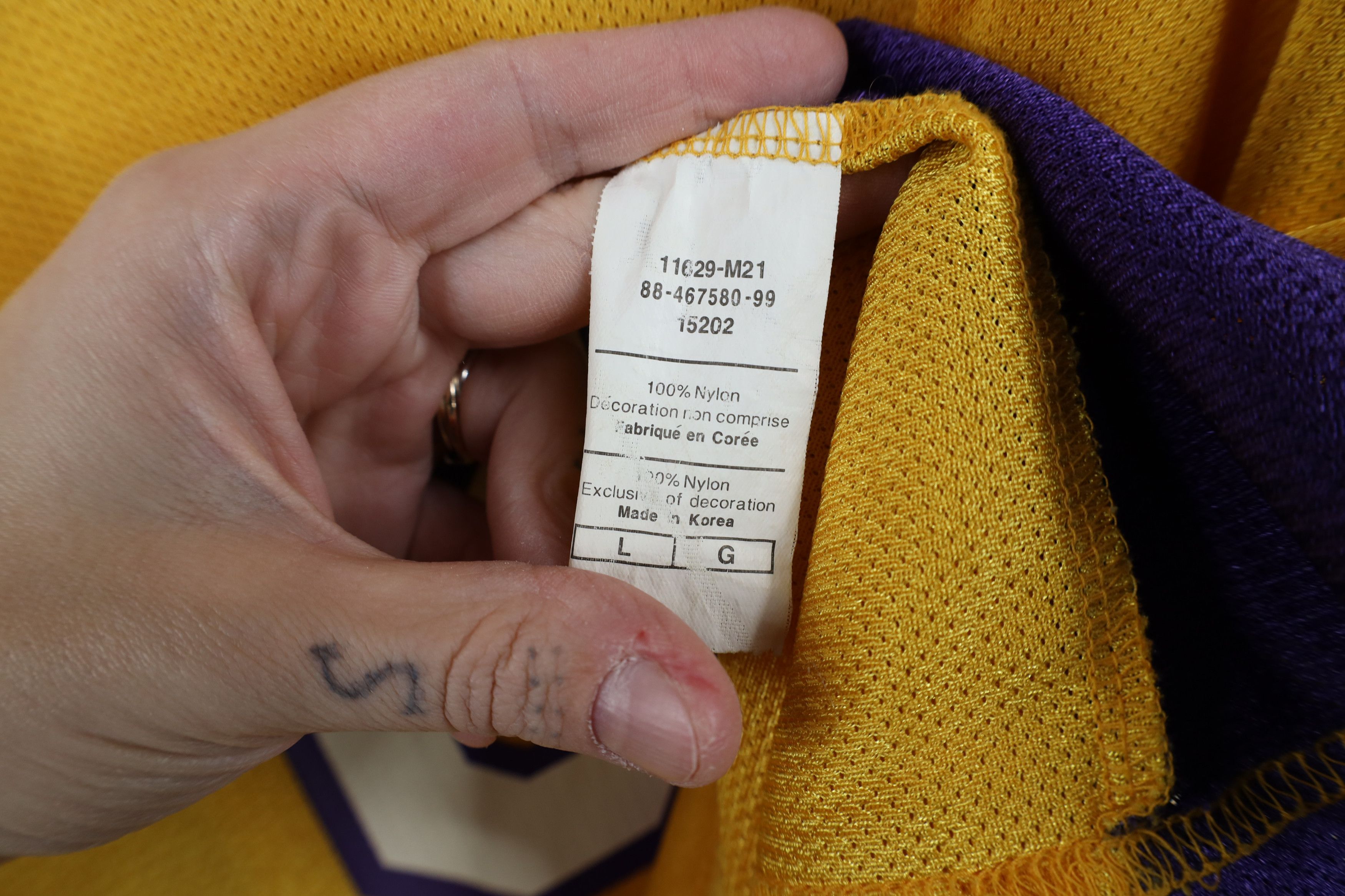 Champion Vintage 90s Champion Kobe Bryant Los Angeles Lakers Jersey Size US L / EU 52-54 / 3 - 10 Thumbnail