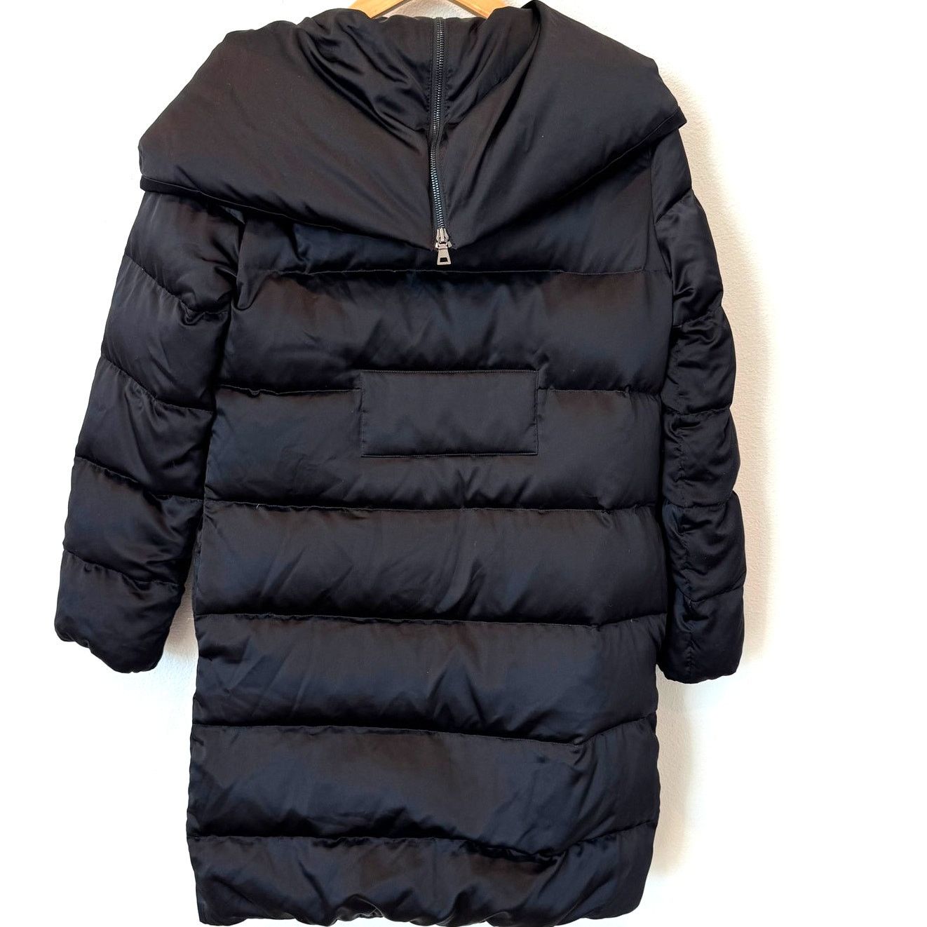 Diane von Furstenberg DVF Goose Down Black Satin Zona Puffer Zip Hood Coat Size P Size XS / US 0-2 / IT 36-38 - 2 Thumbnail