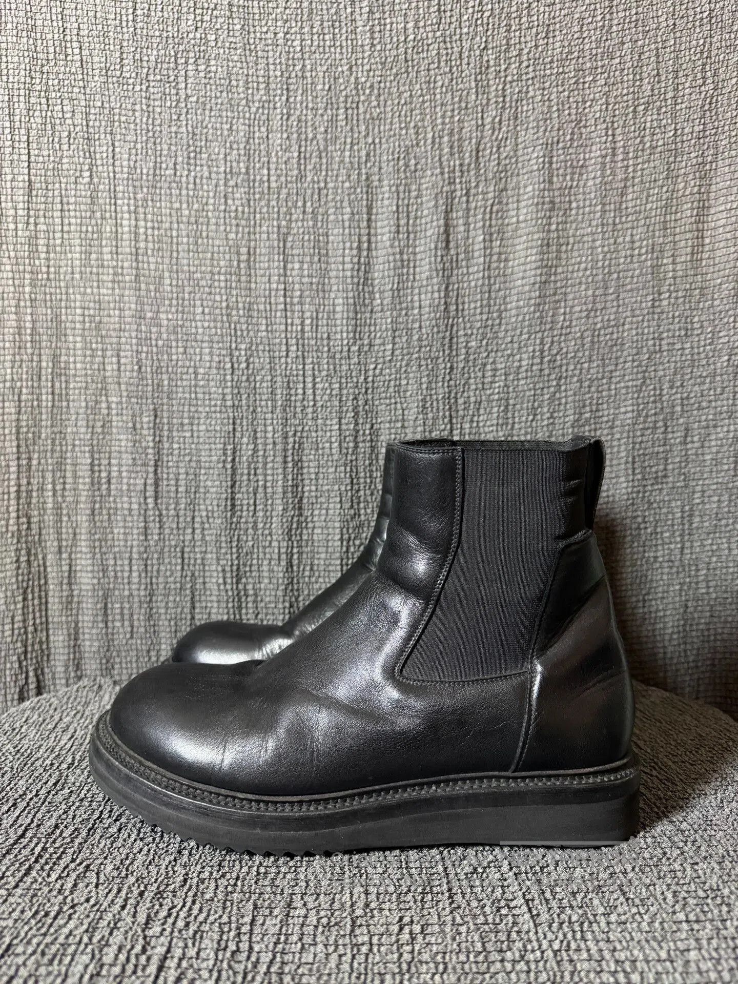 Rick Owens rick owens black leather chelsea boots. Size US 7.5 / EU 40-41 - 3 Thumbnail