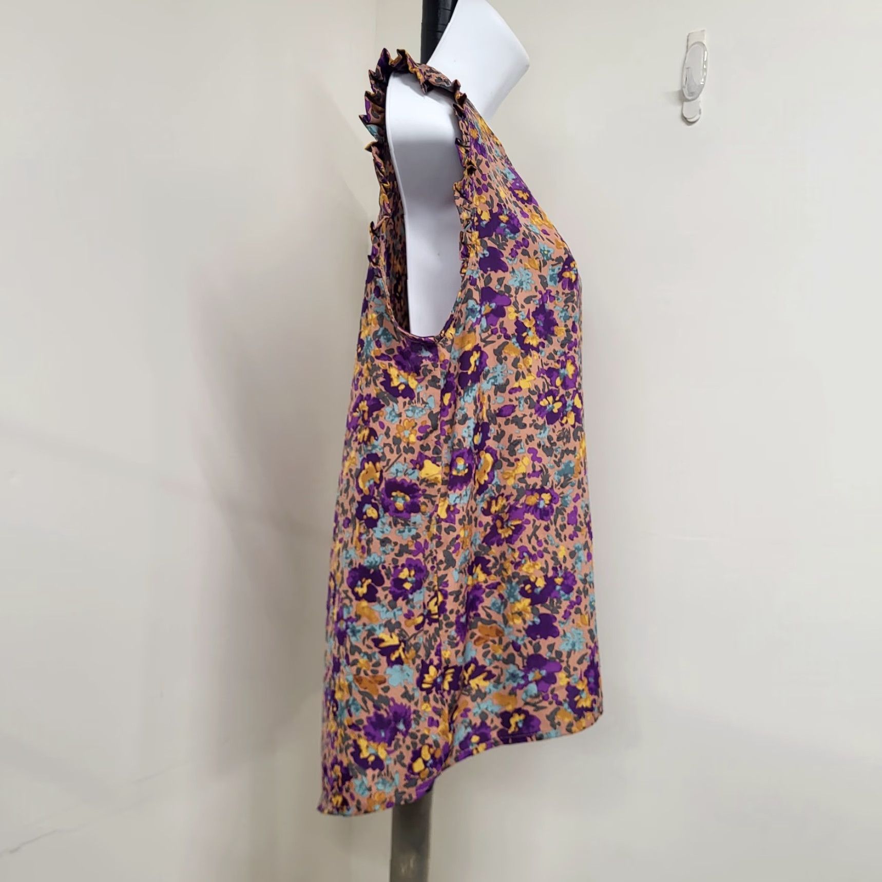 Vintage Jodifl Shirt Women's Sz Large Short Sleeve Purple Yellow Floral Print Top Blouse Size L / US 10 / IT 46 - 4 Thumbnail