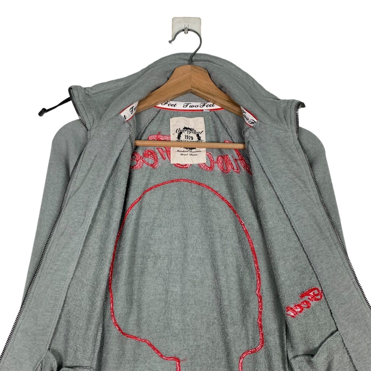 Japanese Brand TWO FEET Prayer Faith Skull Big Logo Sweater #0783-C35 Size US M / EU 48-50 / 2 - 13 Thumbnail