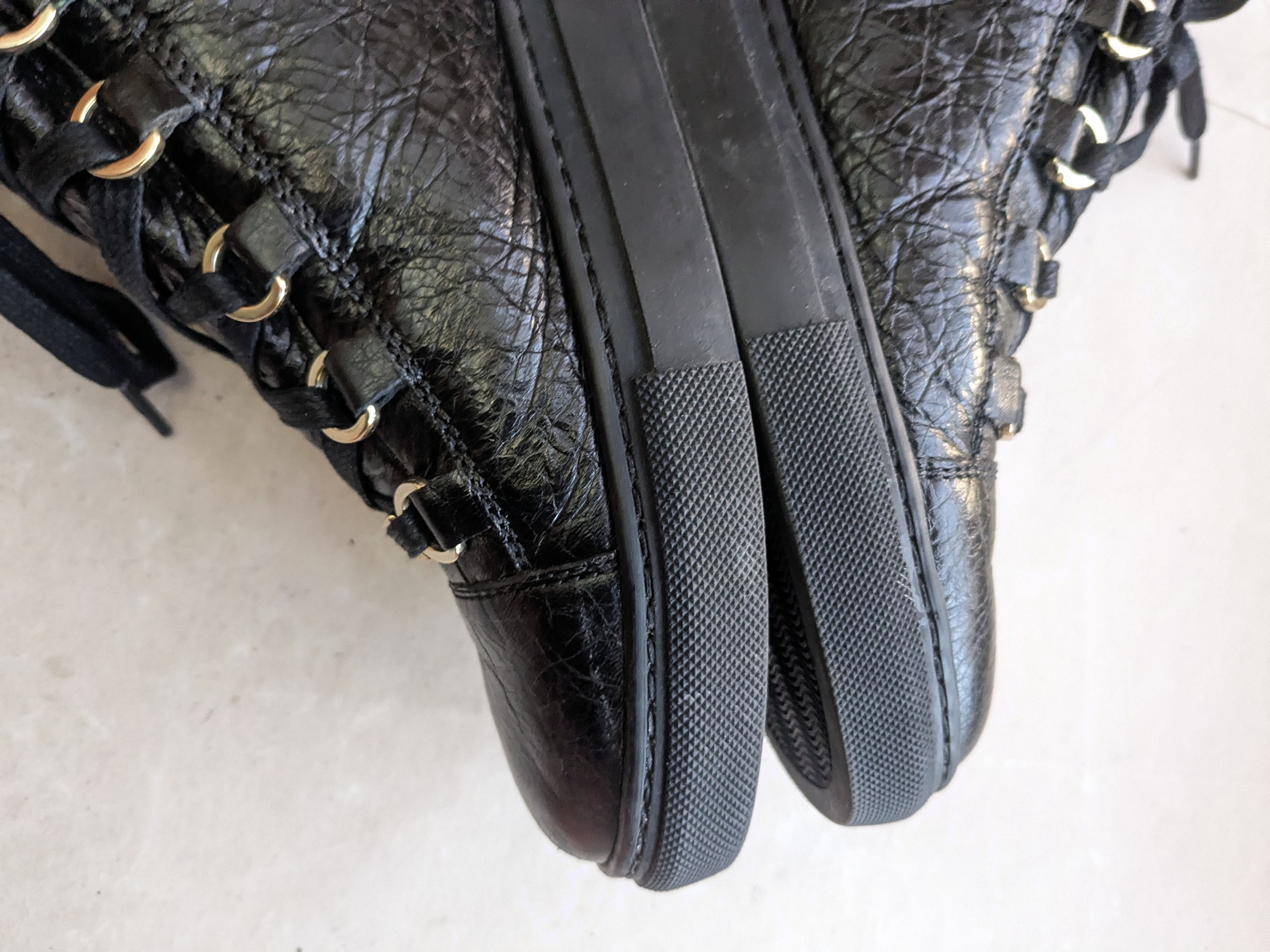 Balenciaga Balenciaga Arena High Top Sneaker Triple Black 8 Size US 8 / EU 41 - 12 Thumbnail