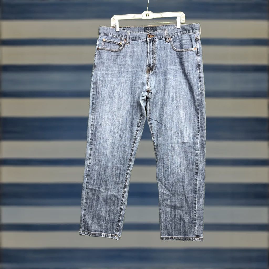 Lucky Brand Lucky Brand Jeans Mens 38x30 Blue 221 Original Straight Stretch Mid Rise Denim Shirt? Size US 38 / EU 54 - 1 Thumbnail