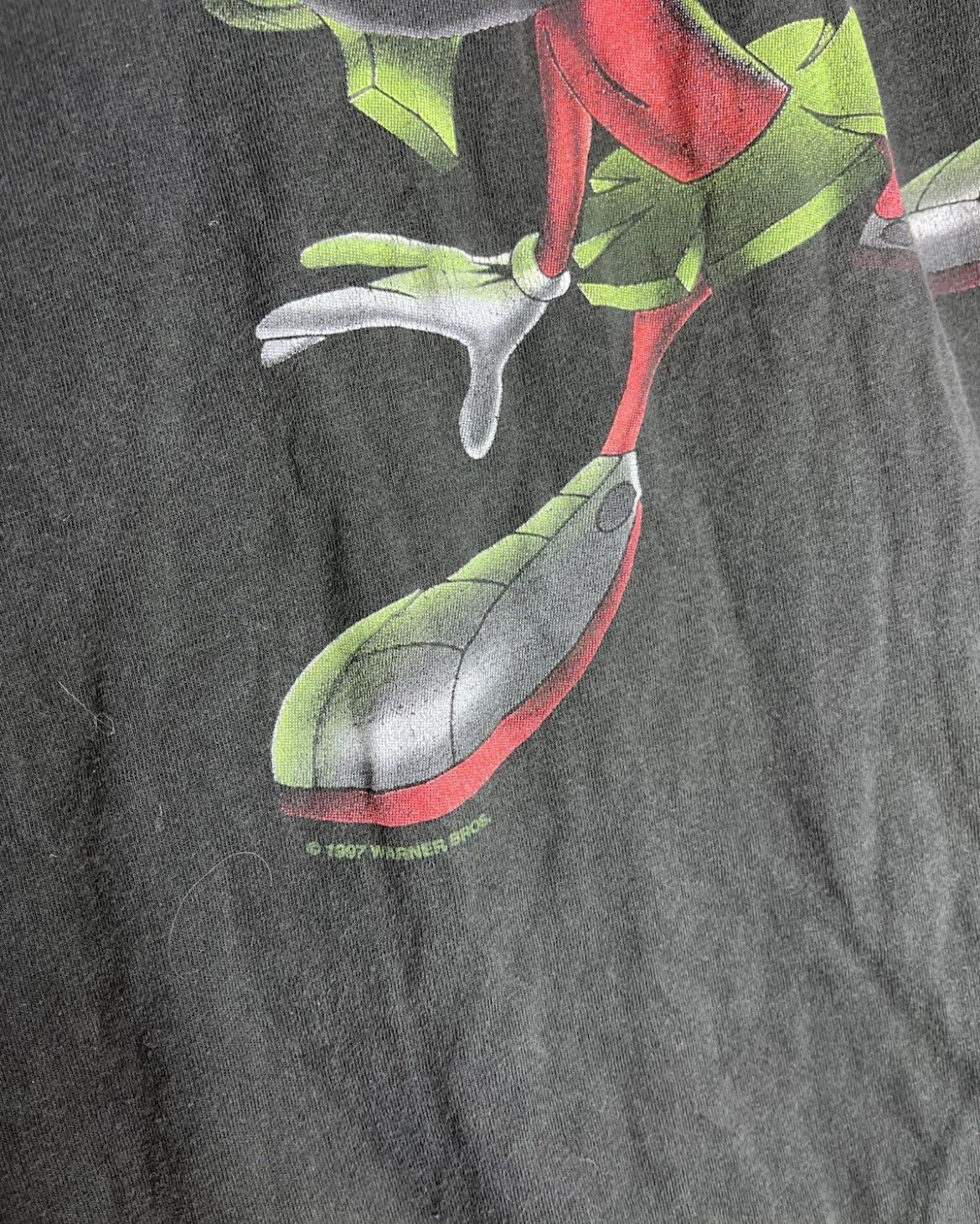 Fruit Of The Loom Shirt Large Black Marvin The Martian Shooting Laser Size M Size US M / EU 48-50 / 2 - 2 Thumbnail