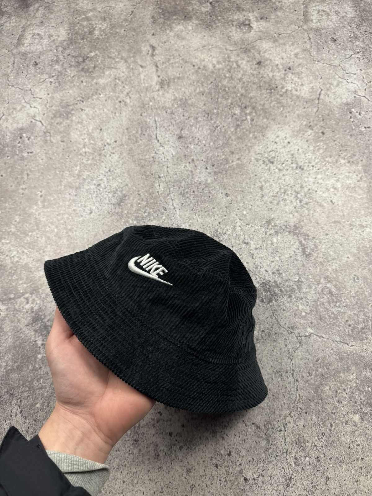 Nike Vintage Nike Bucket Hat Panama Corduroy Streetwear Cap Y2K Size ONE SIZE - 1 Thumbnail
