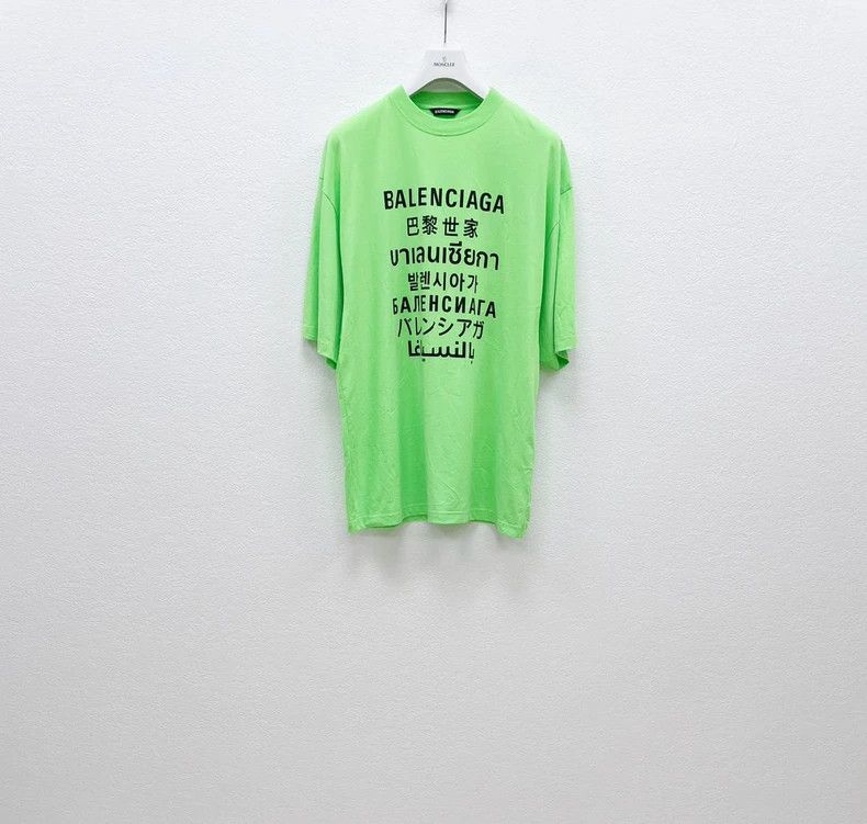 Balenciaga Balenciaga Short Sleeve Tee Size US S / EU 44-46 / 1 - 1 Thumbnail