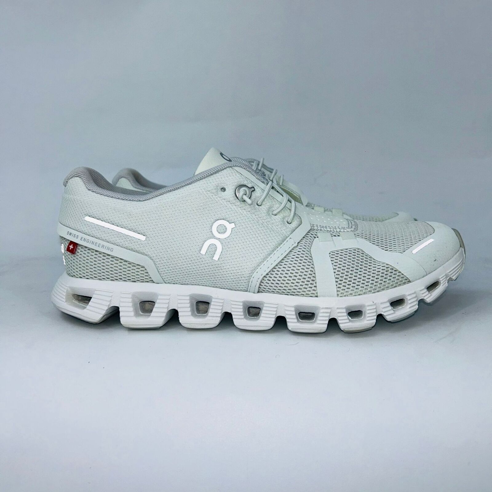 Apex One ON RUNNING CLOUD 5 WOMENS "ICE WHITE" RUNNING SHOES SIZE 7 Size US 7 / IT 37 - 1 Thumbnail