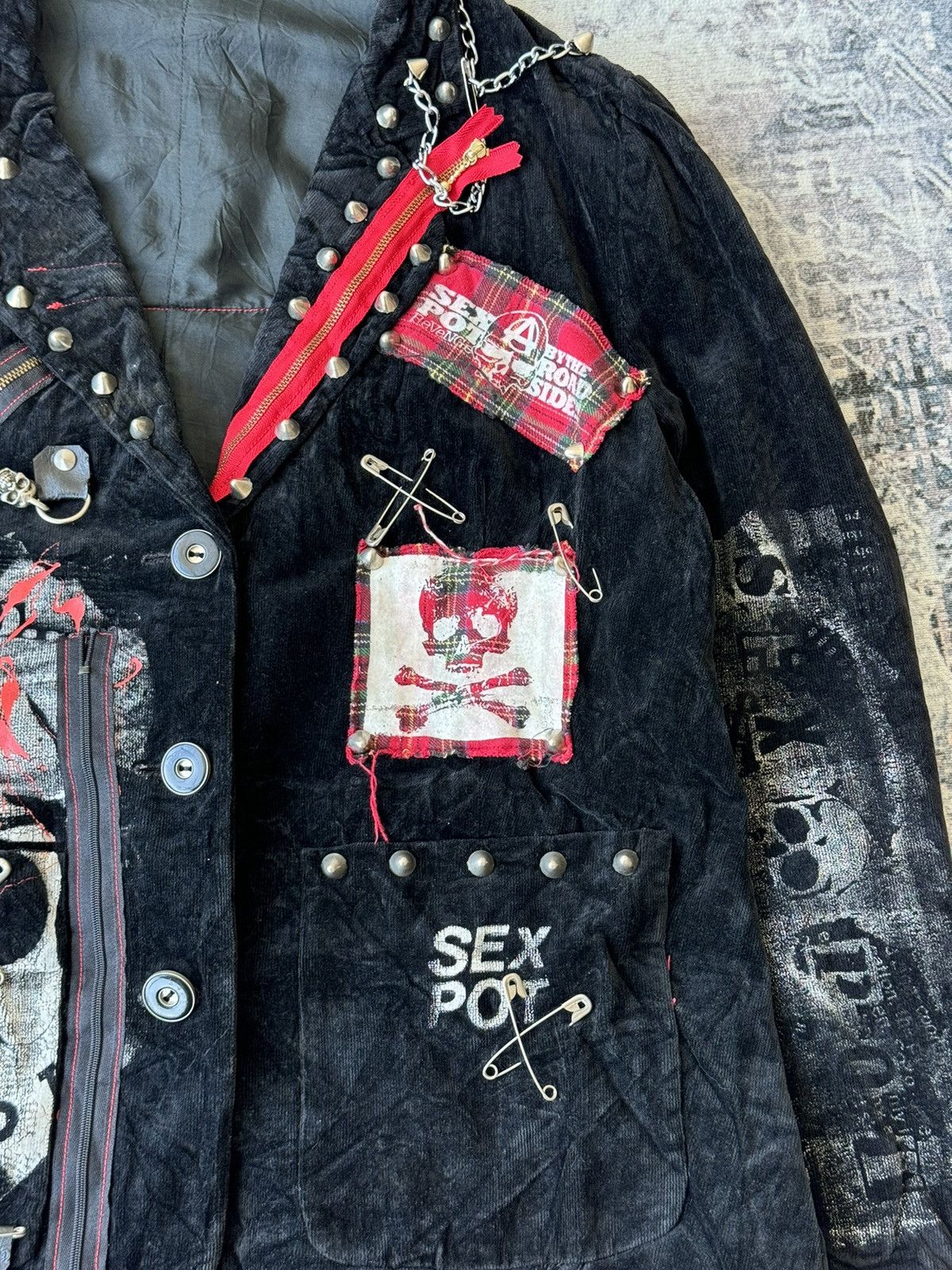 Vintage Sex Pot Revenge Punk Chains Pins Riot Poem Blazer Jacket Size US M / EU 48-50 / 2 - 3 Thumbnail