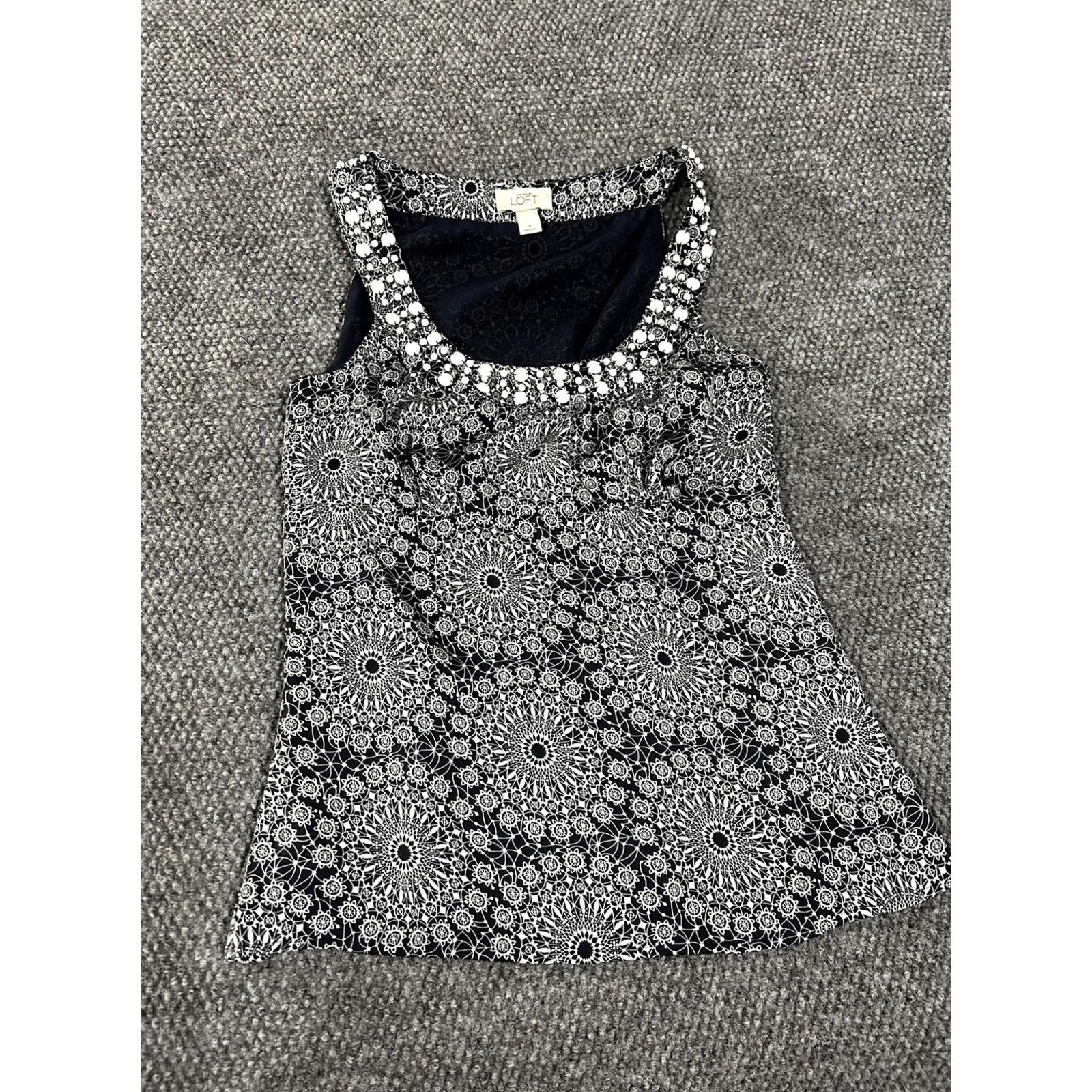 Loft VINTAGE? No. Ann Taylor LOFT Shirt Womens 6 Navy White Beaded Neck Sleeveless Tank Top Size M / US 6-8 / IT 42-44 - 2 Thumbnail