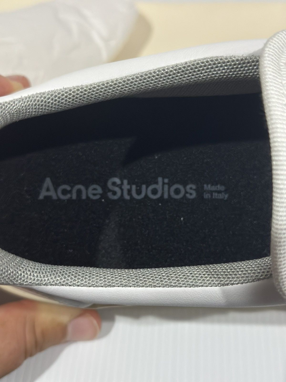 Acne Studios Acne Studios Bennie Face Slip On Sneakers Size US 8.5 / IT 38.5 - 13 Thumbnail
