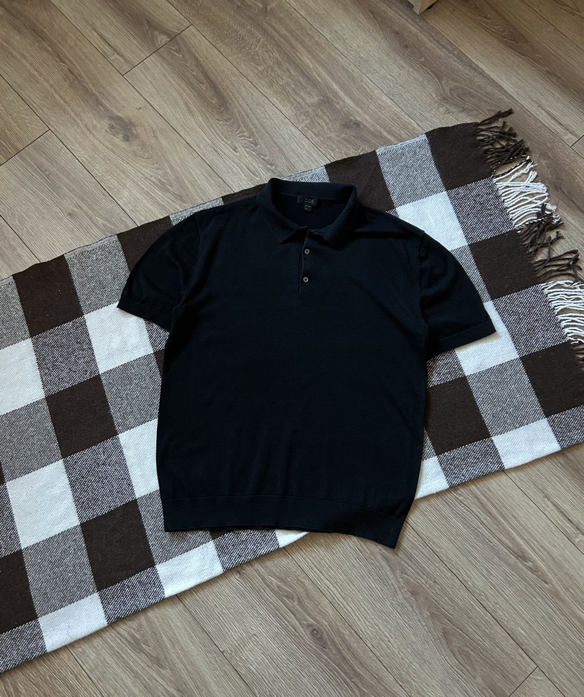 Cos Cos Luxury mens Silk black polos shirt Size US M / EU 48-50 / 2 - 1 Thumbnail