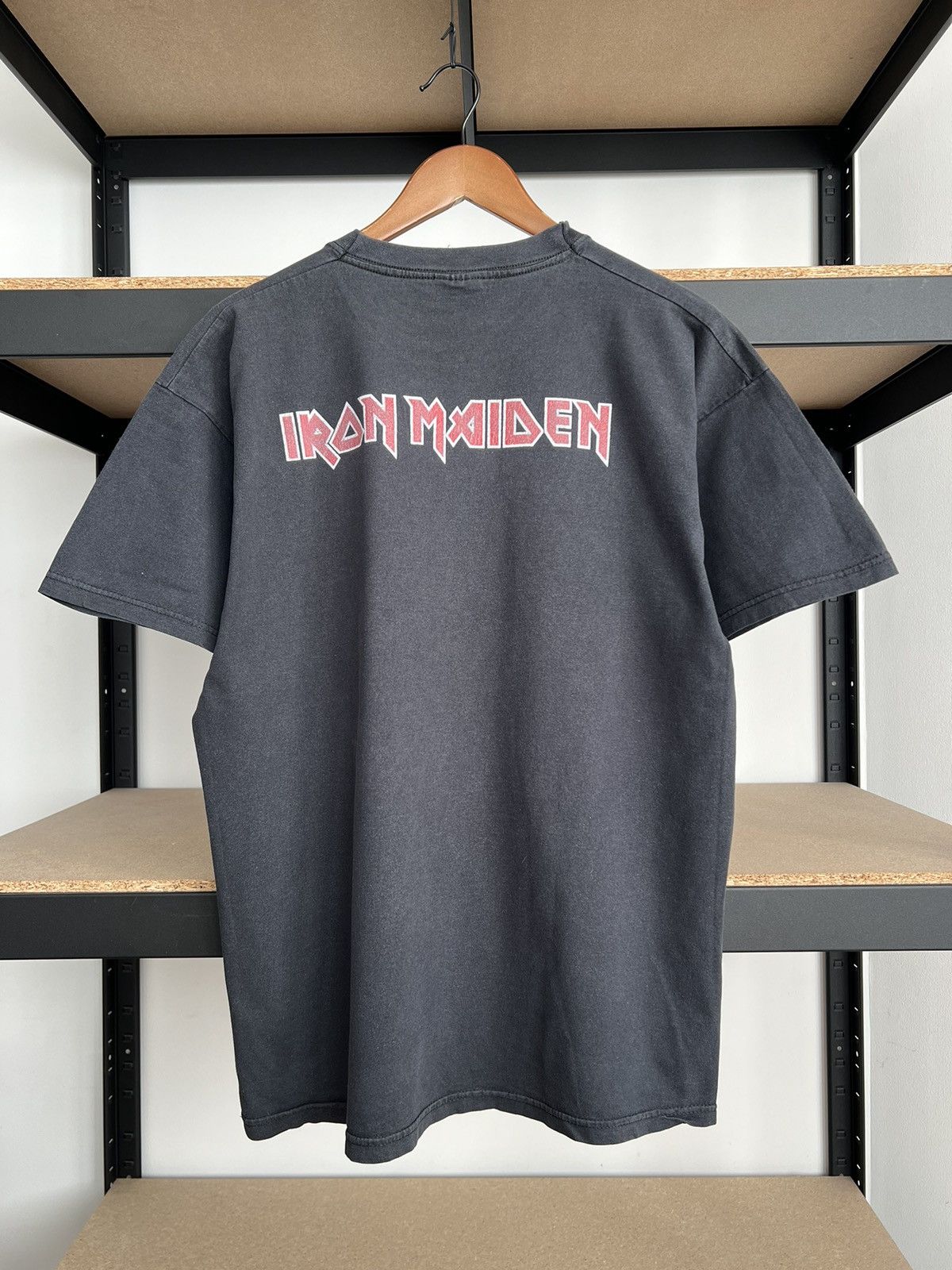 Band Tees Vintage 2000s Iron Maiden Black T-shirt Size US L / EU 52-54 / 3 - 2 Thumbnail
