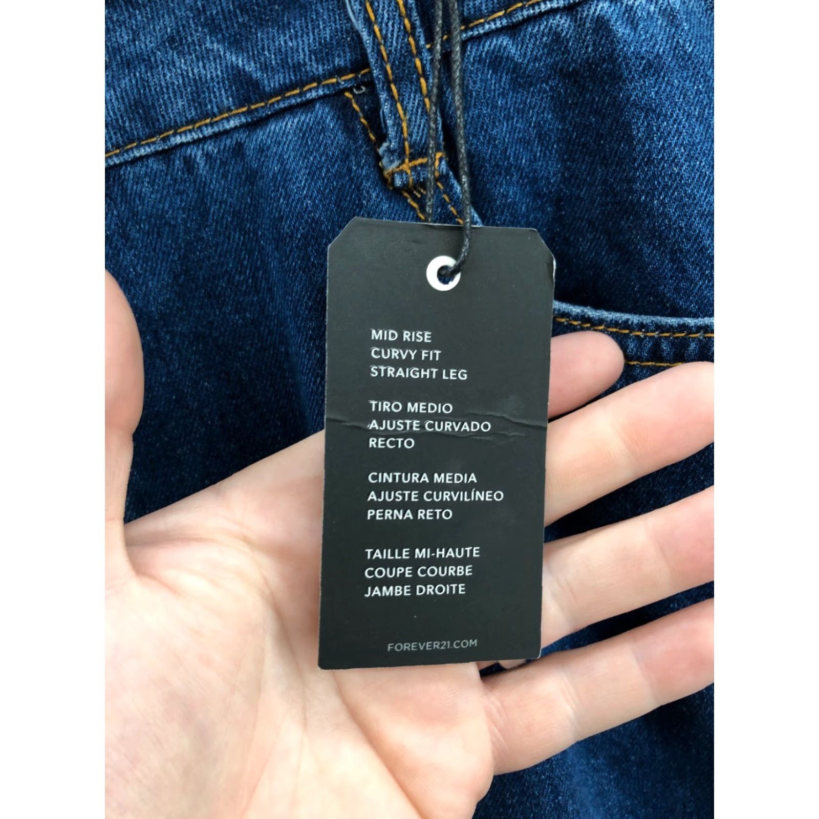 Forever 21 FOREVER 21 Jeans Straight 16 Womens Dark Blue Denim 5-Pocket Regular Waist 36 Inseam 32 in Color Blue Size 38" / US 16 / IT 52 - 7 Thumbnail