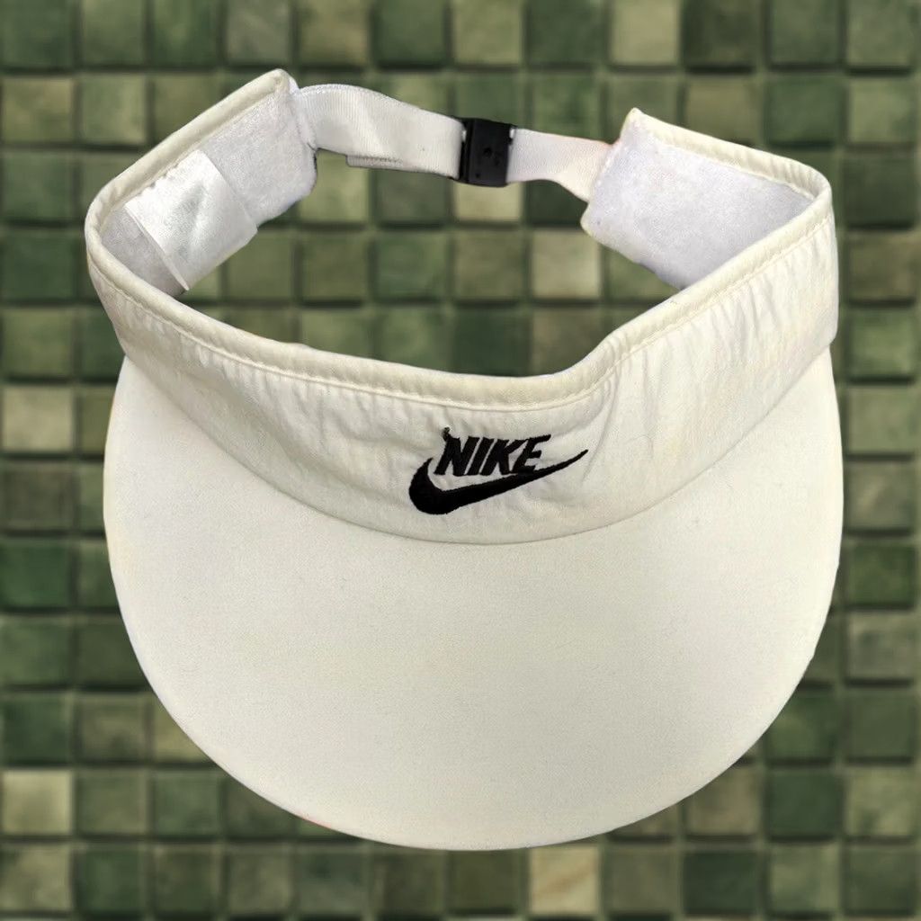 Nike VINTAGE Nike Swoosh Visor Half Hat White Adjustable Golf Embroidered Men Adults 90s Golf Sports Visor Accessories Size ONE SIZE - 1 Thumbnail