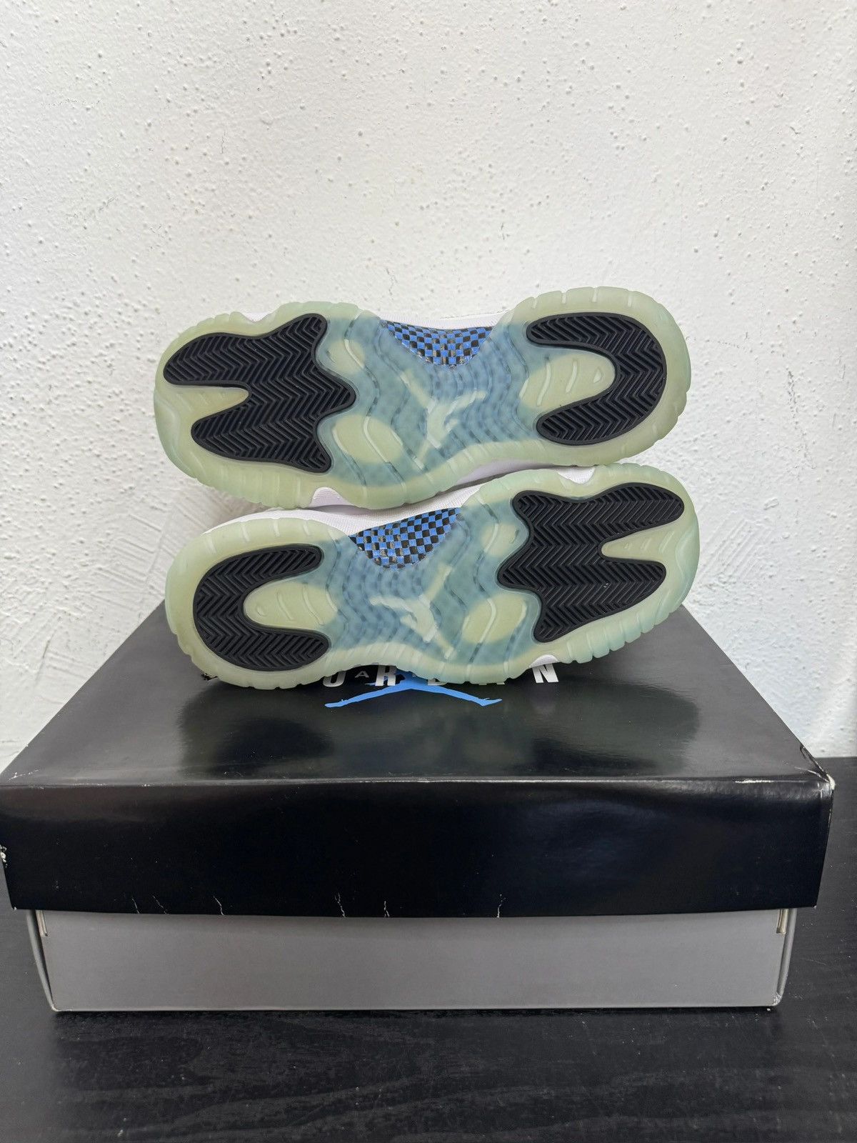 Jordan Brand Jordan 11 Low Legend Blue 7 Size US 7 / EU 40 - 4 Thumbnail