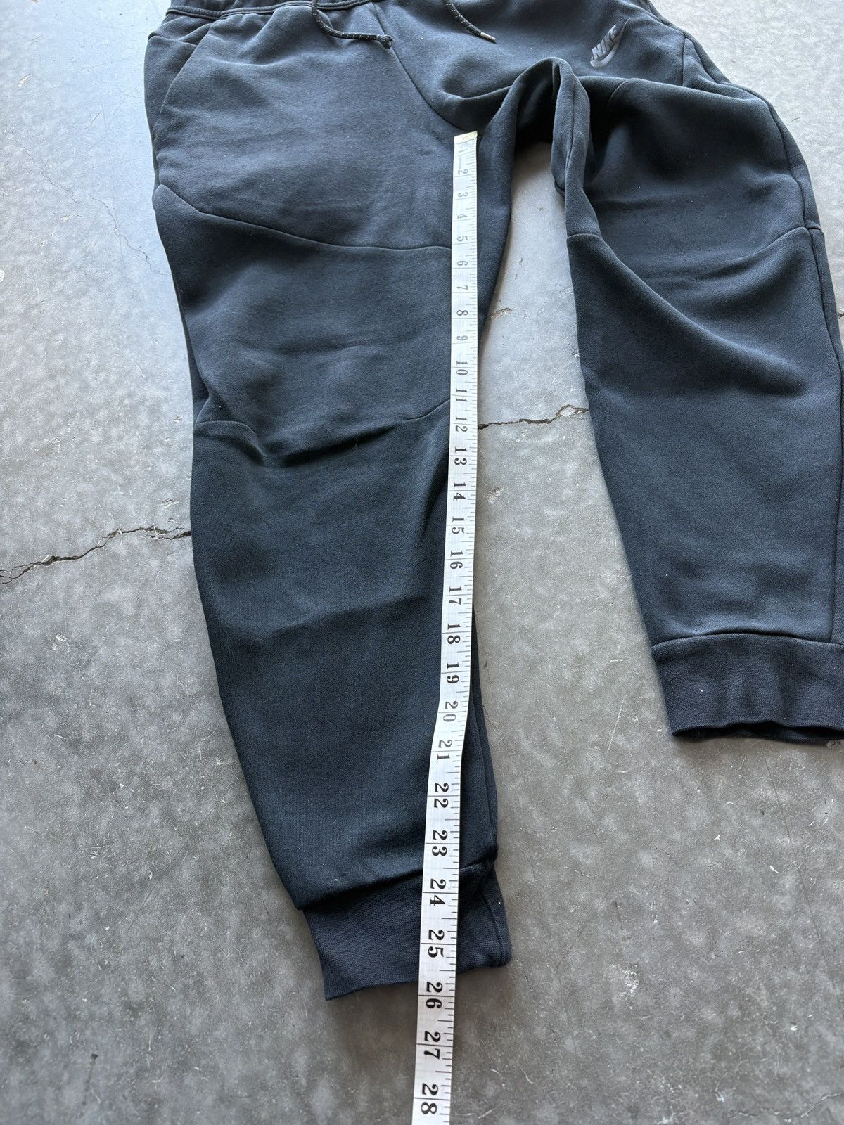 Nike Black Nike Tech Sweatpants Size Small Size US 28 / EU 44 - 9 Thumbnail