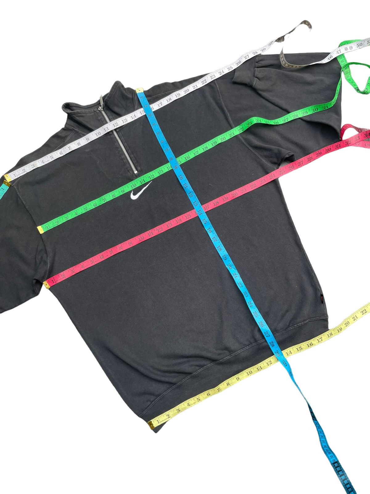 Nike Vintage Nike Center Swoosh Crewneck Size US L / EU 52-54 / 3 - 13 Thumbnail