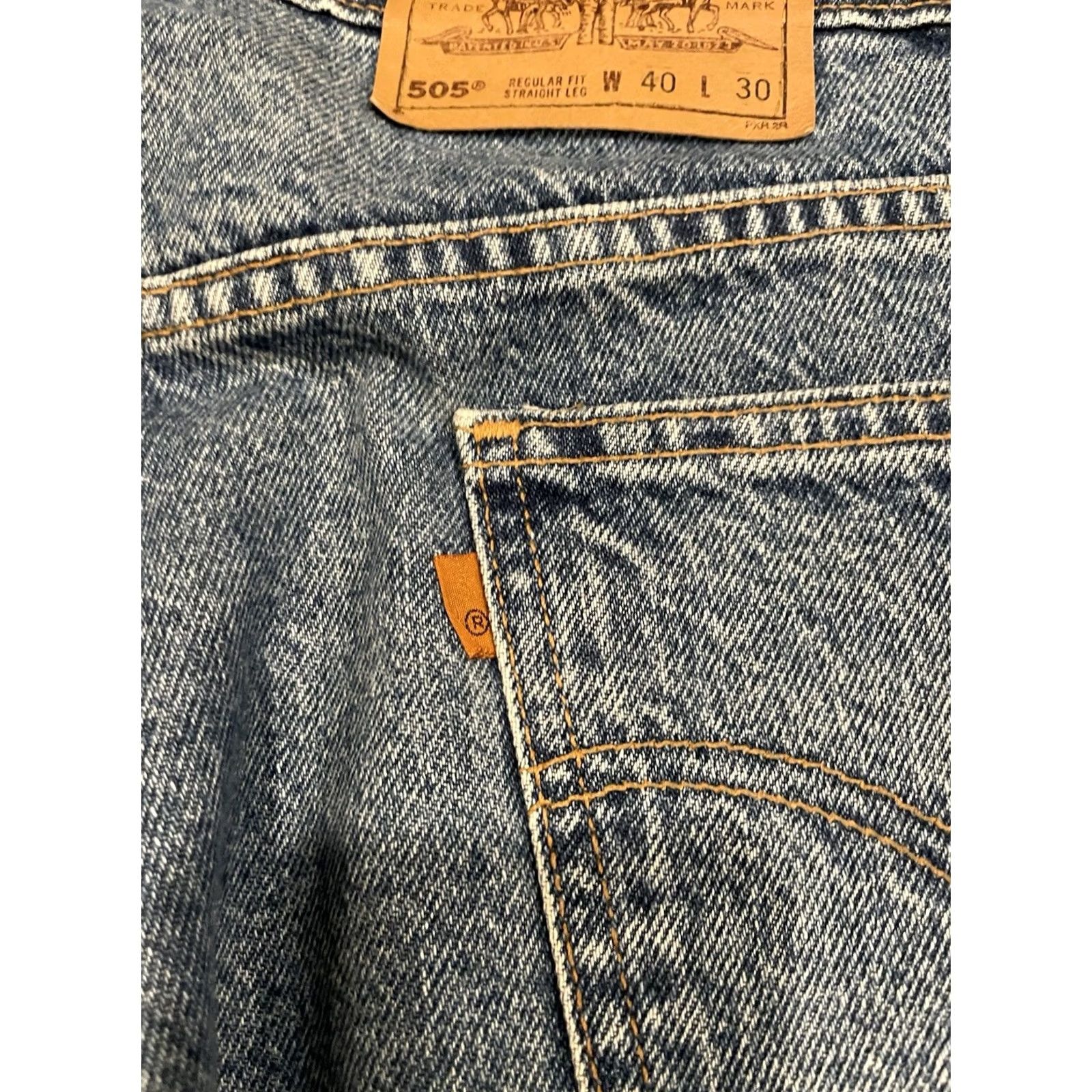 Levi's VINTAGE Levi's 505 Jeans Men 38x27 Regular Straight Orange Tab 90s Denim Cotton Medium Blue Mens Jeans Regular Fit 90s Levi's 500 Series Model Size US 38 / EU 54 - 4 Thumbnail