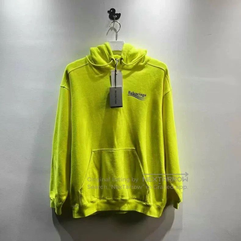 Balenciaga Balenciaga Coca-Cola Printed Logo Long Sleeve Hoodie Neon Size US M / EU 48-50 / 2 - 1 Thumbnail
