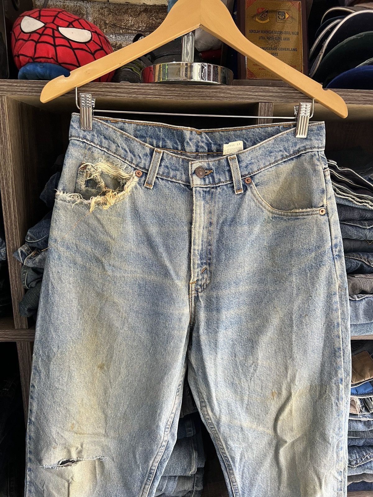 Levi's Vintage Clothing 🔥Vintage Levis 550 Distressed Denim Size US 30 / EU 46 - 4 Thumbnail