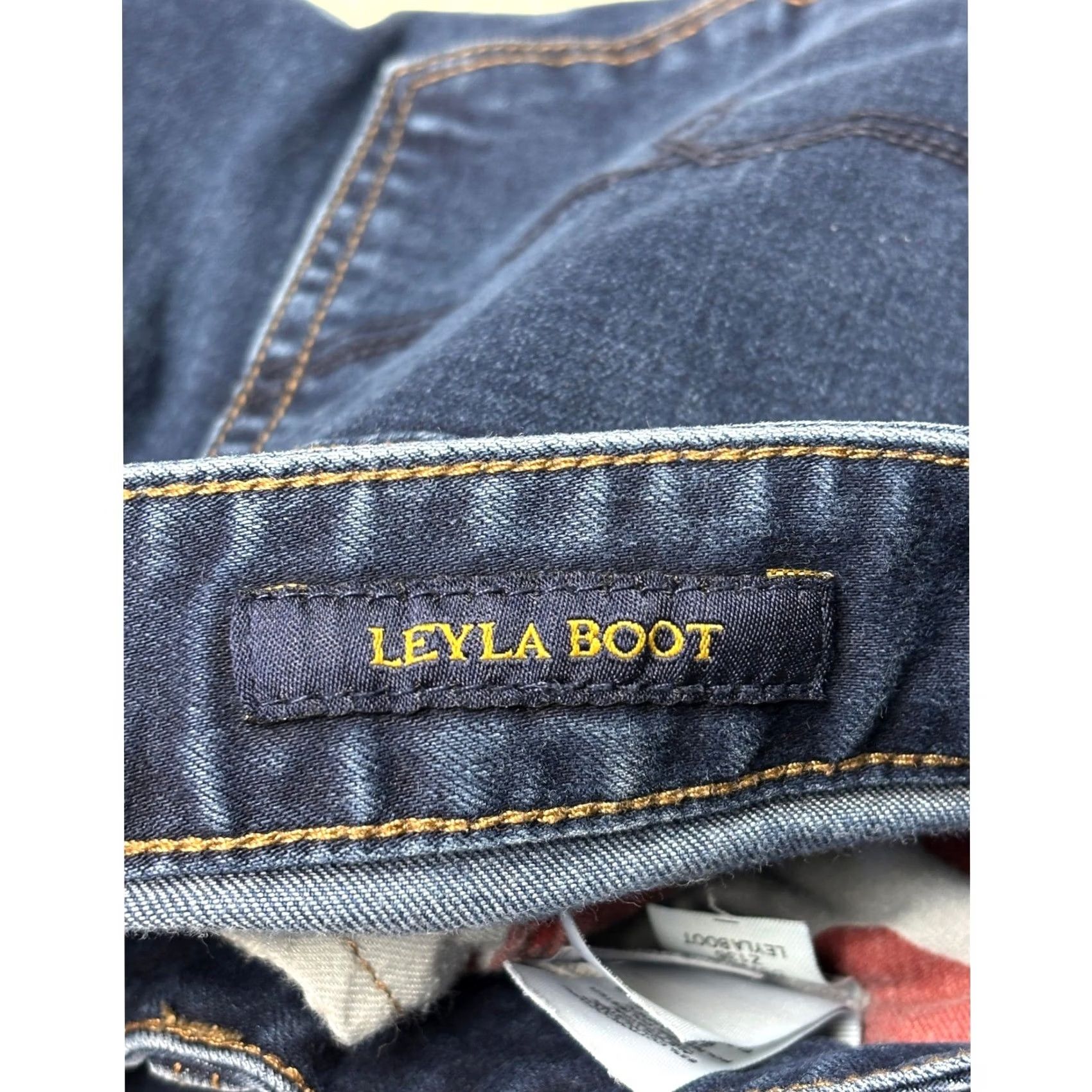 Lucky Brand Lucky Brand Jeans Women 14W Boots Jeans Bootcut Regular Blue Denim Flare Leg 32 Inseam VINTAGE No? Size 36" / US 14 / IT 50 - 6 Thumbnail