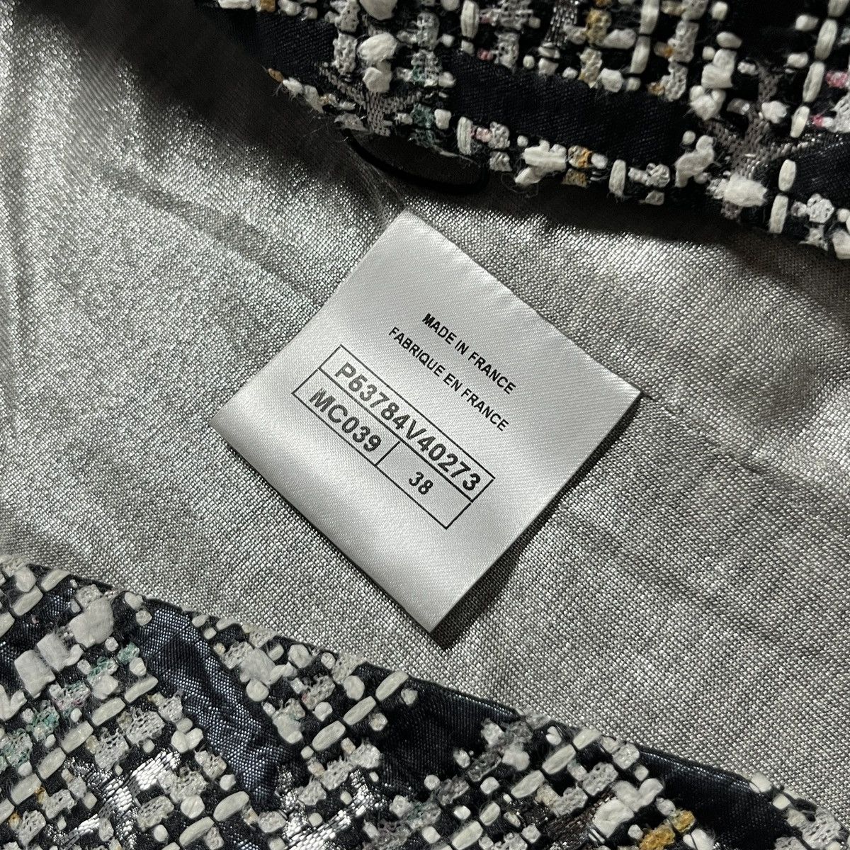Chanel Chanel 2016 Airport Series Tweed Jacket Size XS / US 0-2 / IT 36-38 - 7 Thumbnail