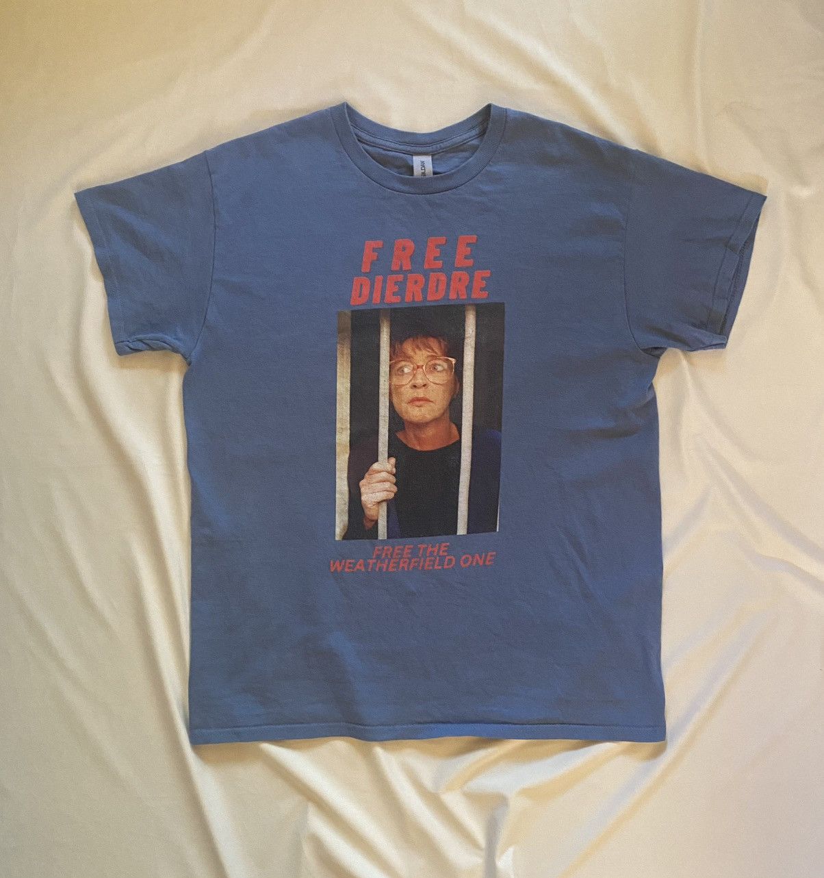 Vintage Vintage T-shirt Free Diedre Coronation Street Size US M / EU 48-50 / 2 - 1 Thumbnail