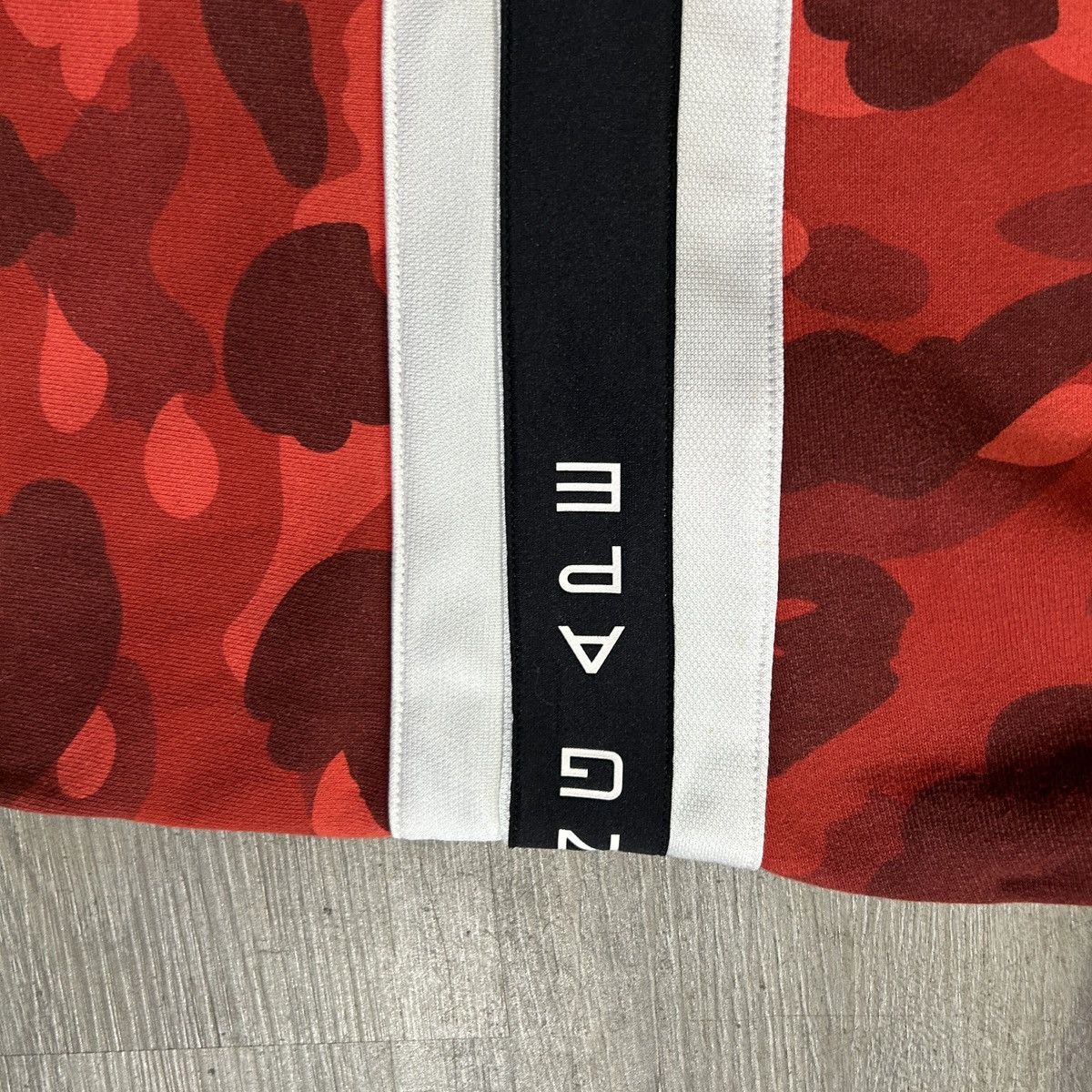 Bape BAPE Pull Over Camo Hoodie Size US M / EU 48-50 / 2 - 3 Thumbnail