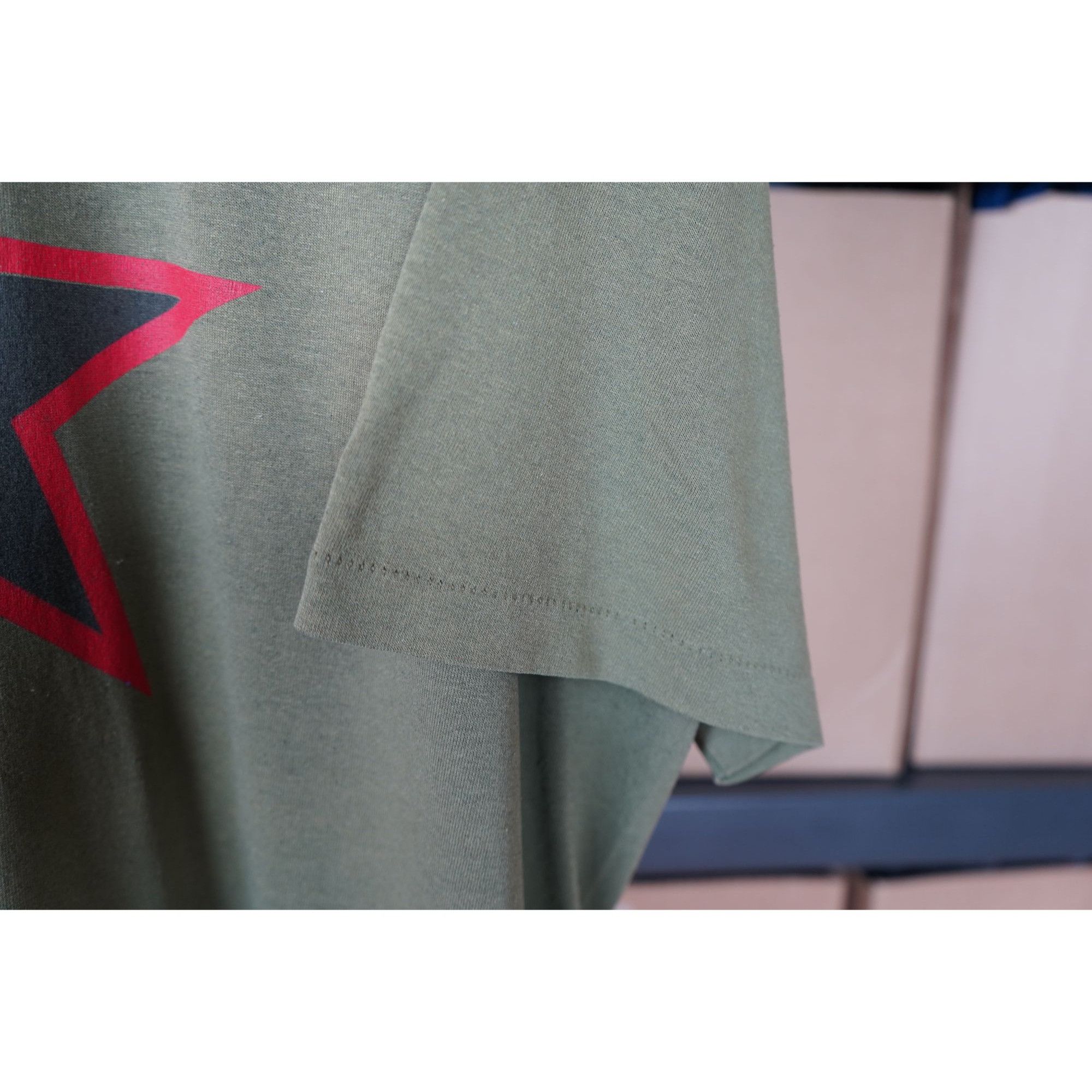 Vintage 90s RATM Star Olive Vintage Band Tshirt XXL #388 Size US XXL / EU 58 / 5 - 4 Thumbnail