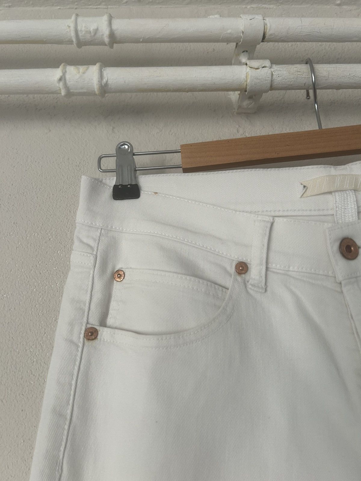 Off-White Destroyed Hem Diagonal Print White Denim Jeans Size US 31 - 6 Thumbnail
