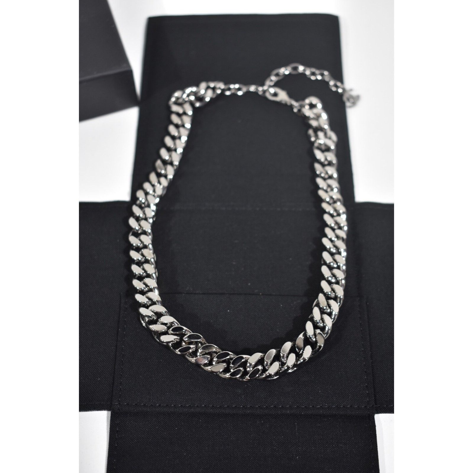 Chanel Chanel Cut Off Chain Cuban Link Crystal Choker Necklace Size ONE SIZE - 11 Thumbnail