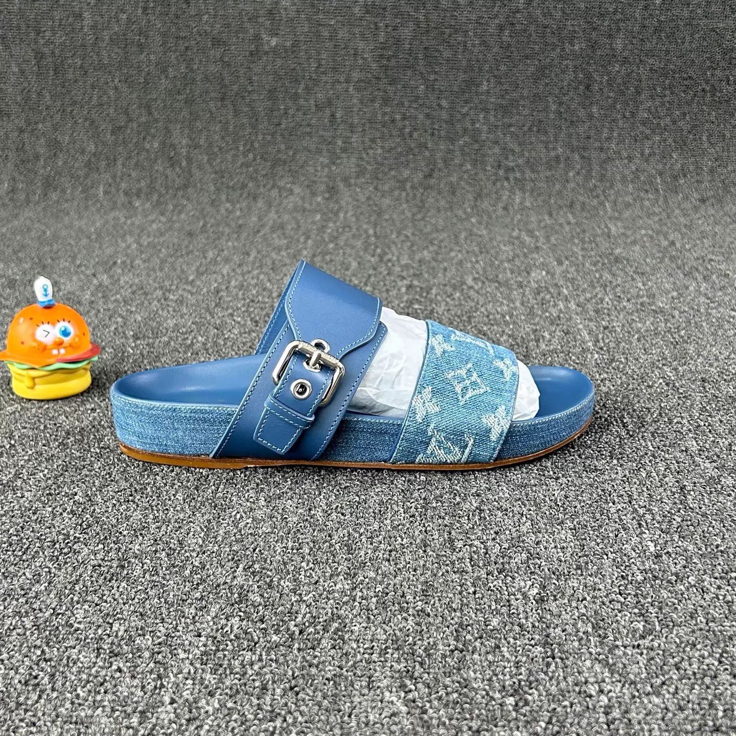 Louis Vuitton Louis Vuitton Blue Monogram Slides 36.5 Women's Size US 6 / IT 36 - 4 Thumbnail